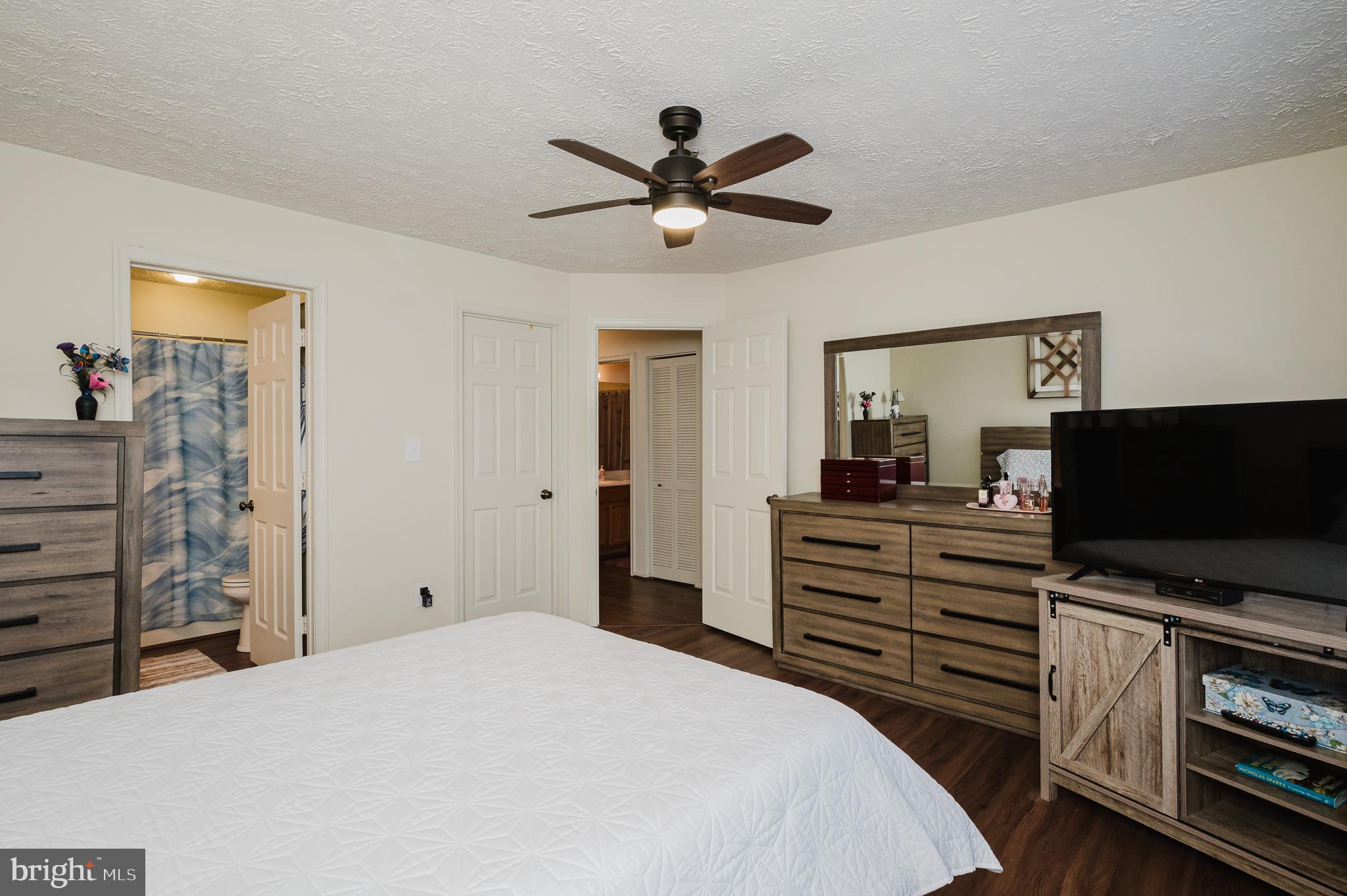 RED FOX FARMS - Residential