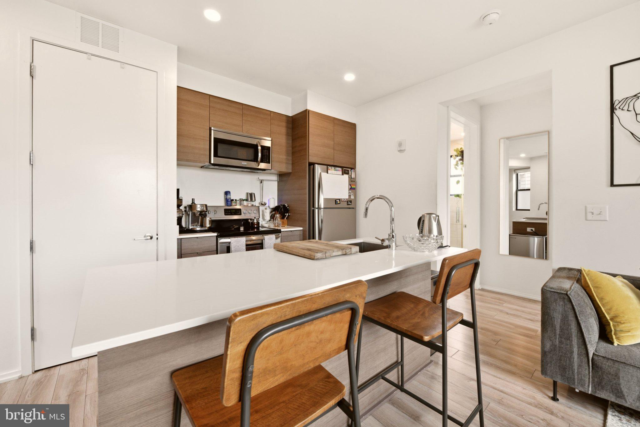 1550 11TH NW 310