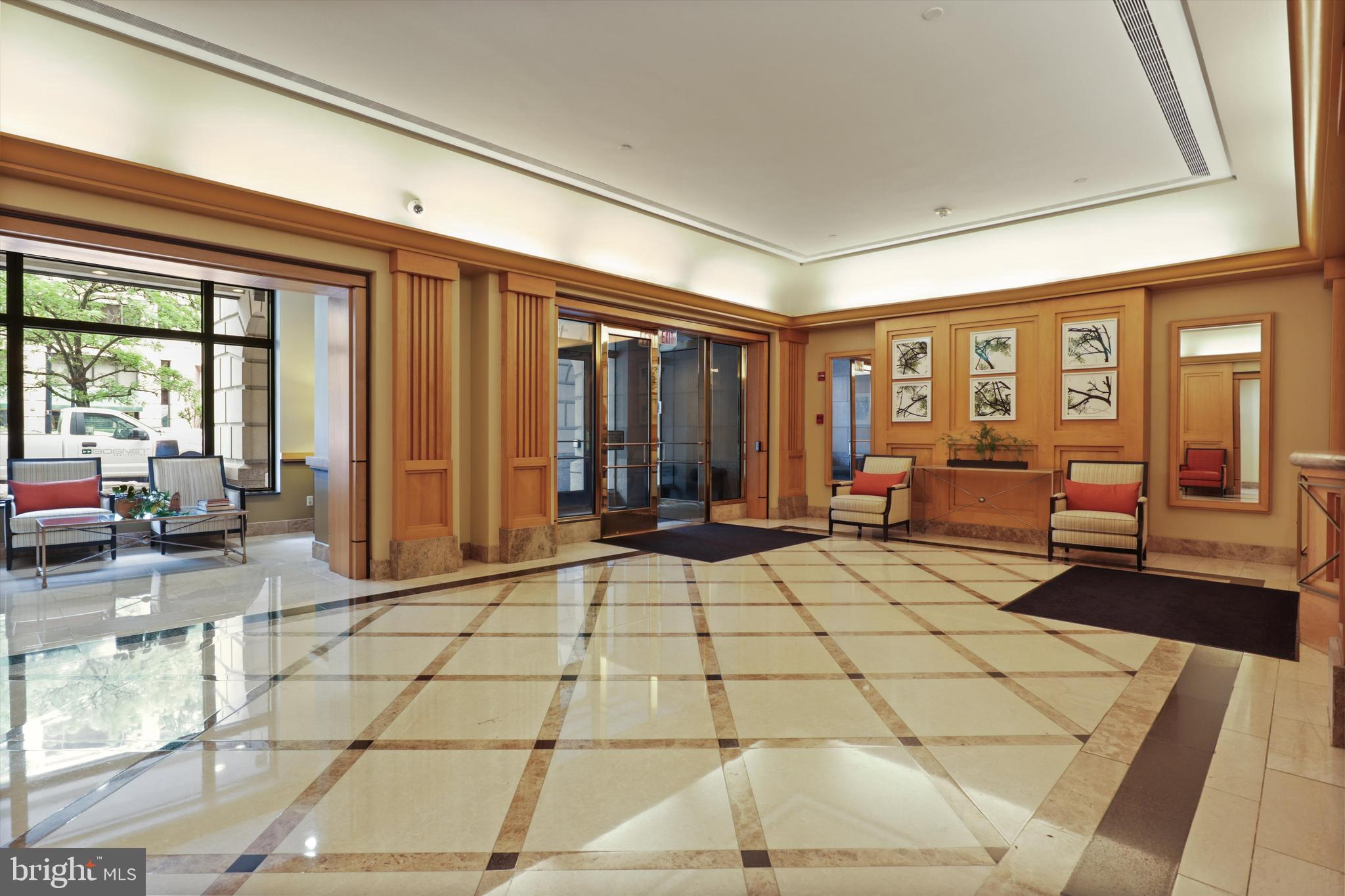 601 PENNSYLVANIA AVENUE NW 812