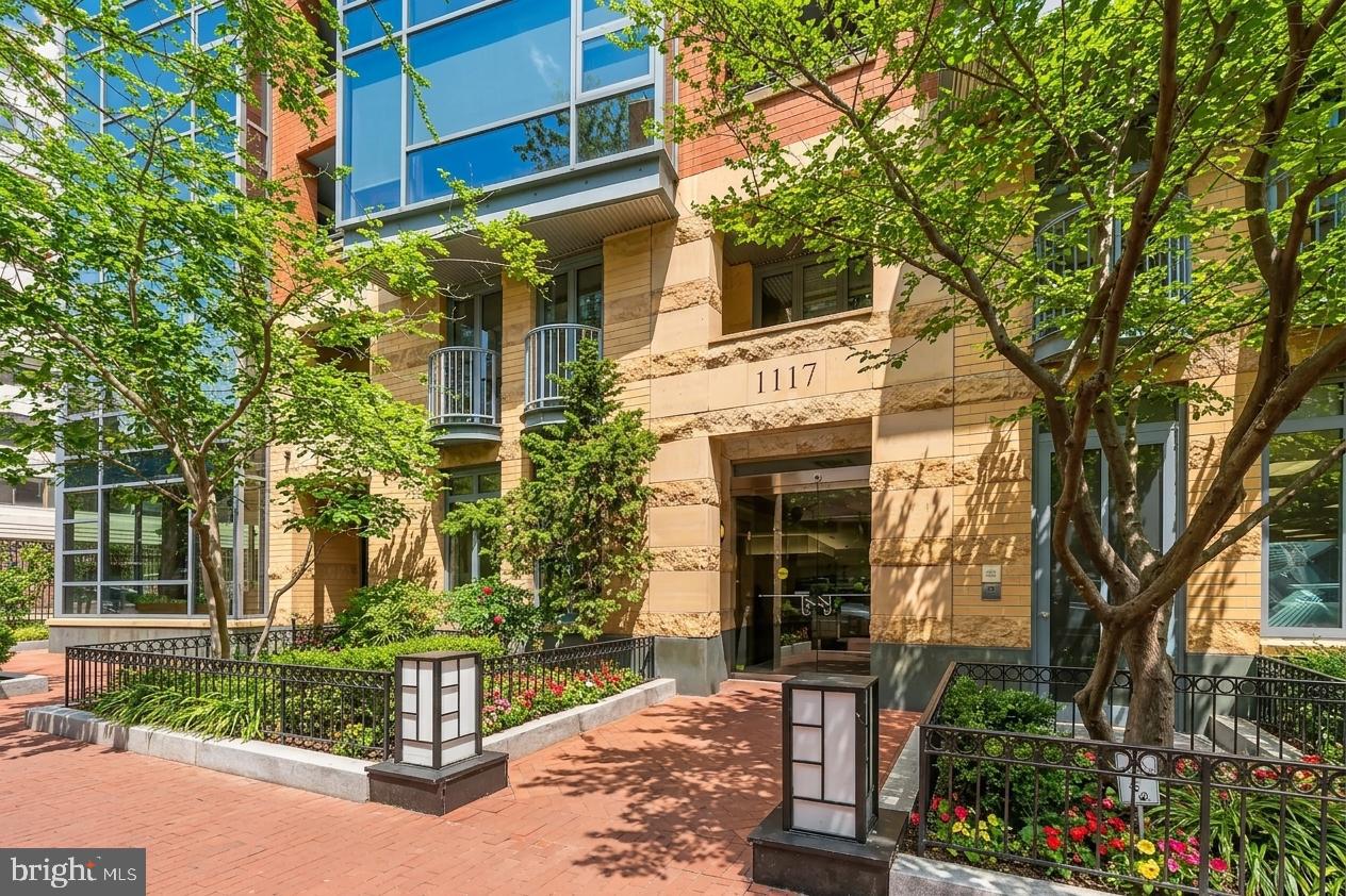 1117 10TH STREET NW 602