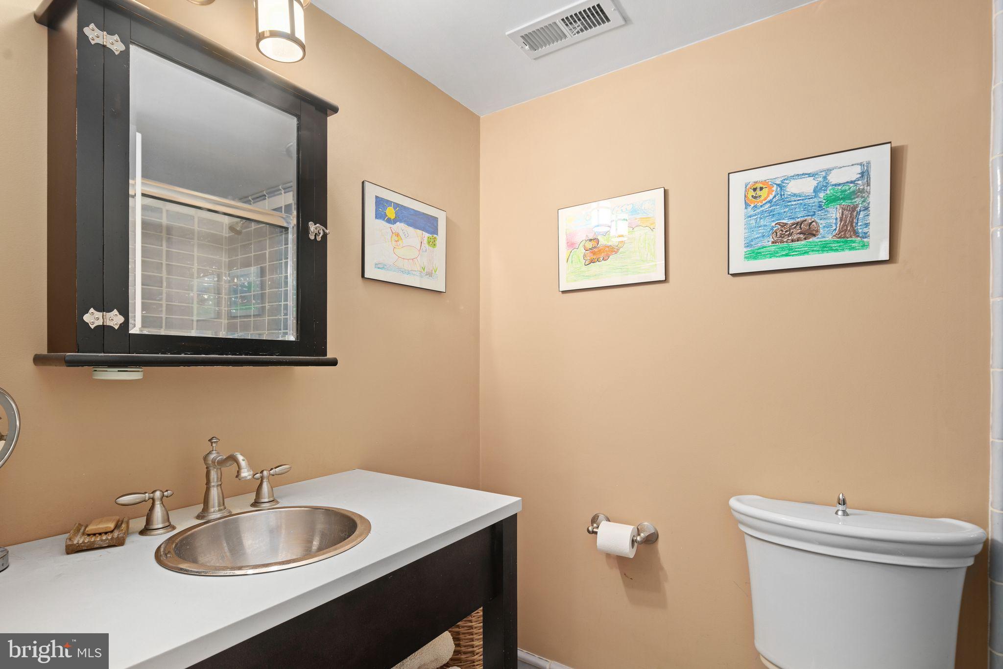 SOCIETY HILL - Residential