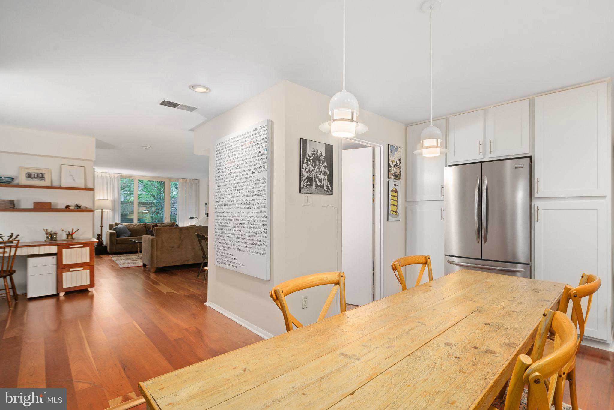 SOCIETY HILL - Residential