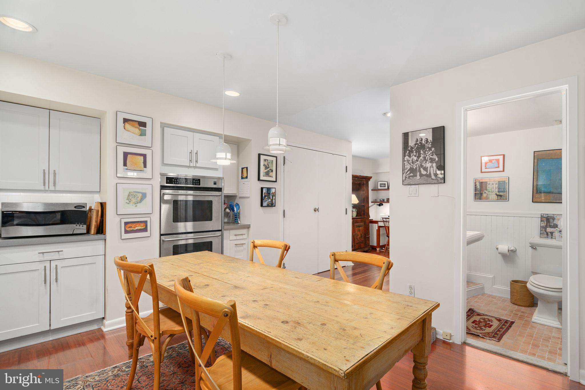 SOCIETY HILL - Residential