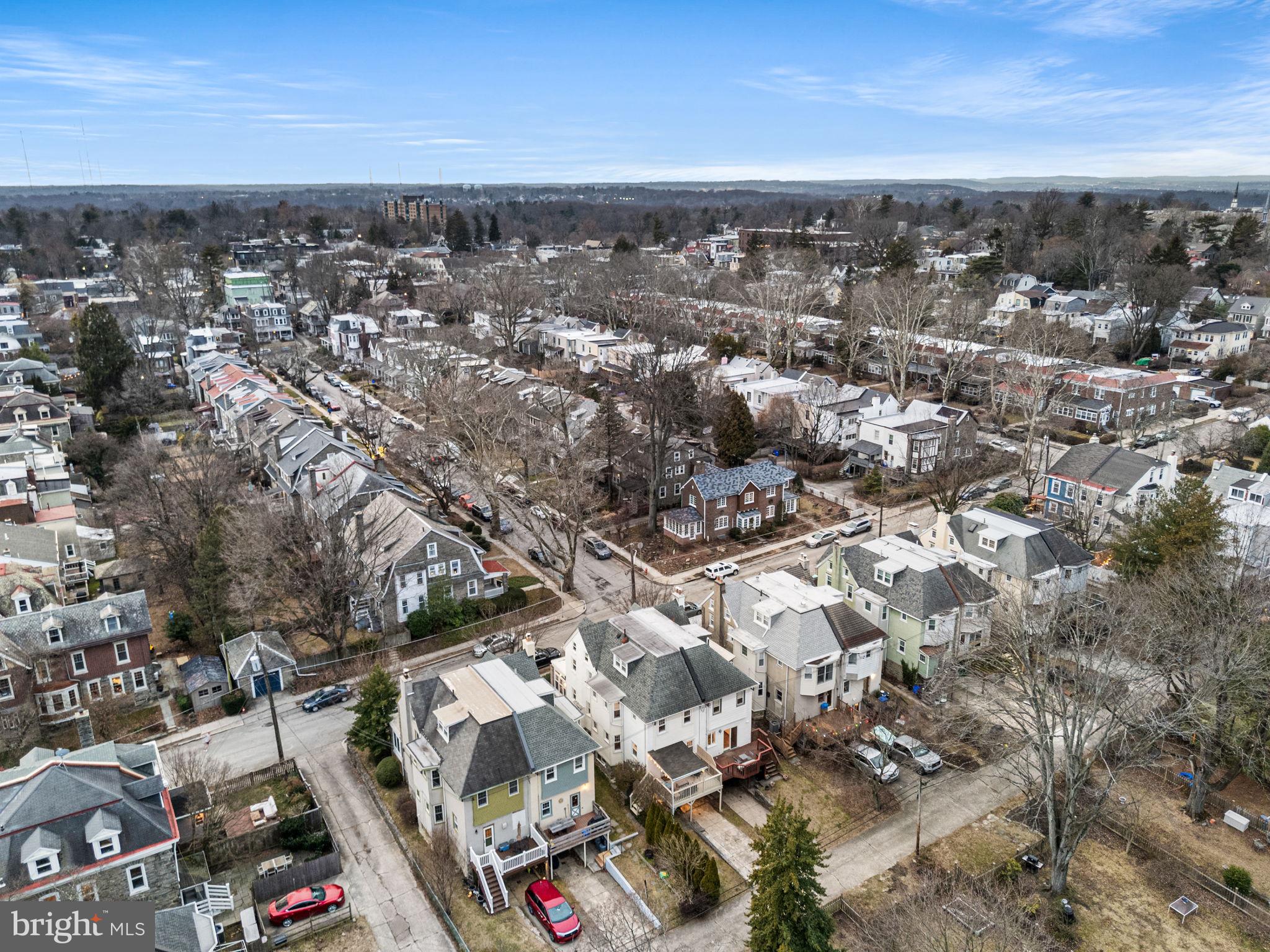 CHESTNUT HILL - Residential