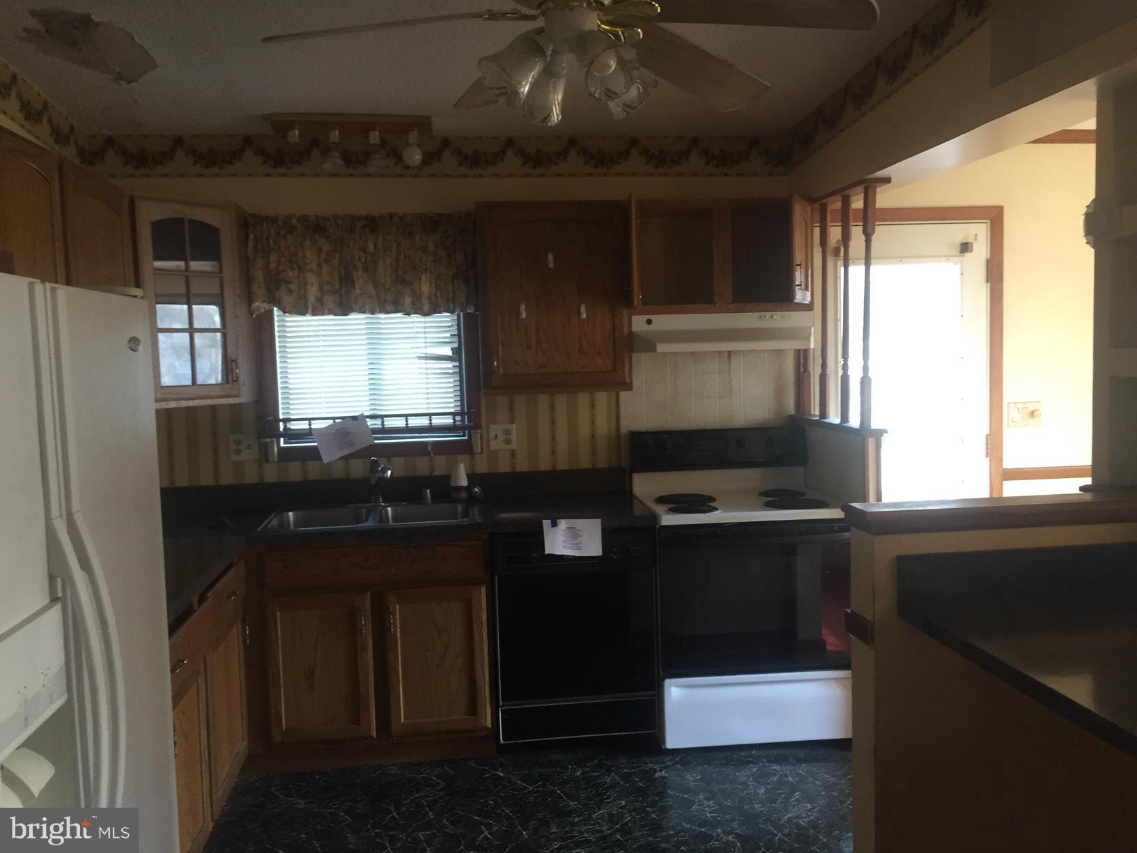 RUSSLERS ROOST - Residential