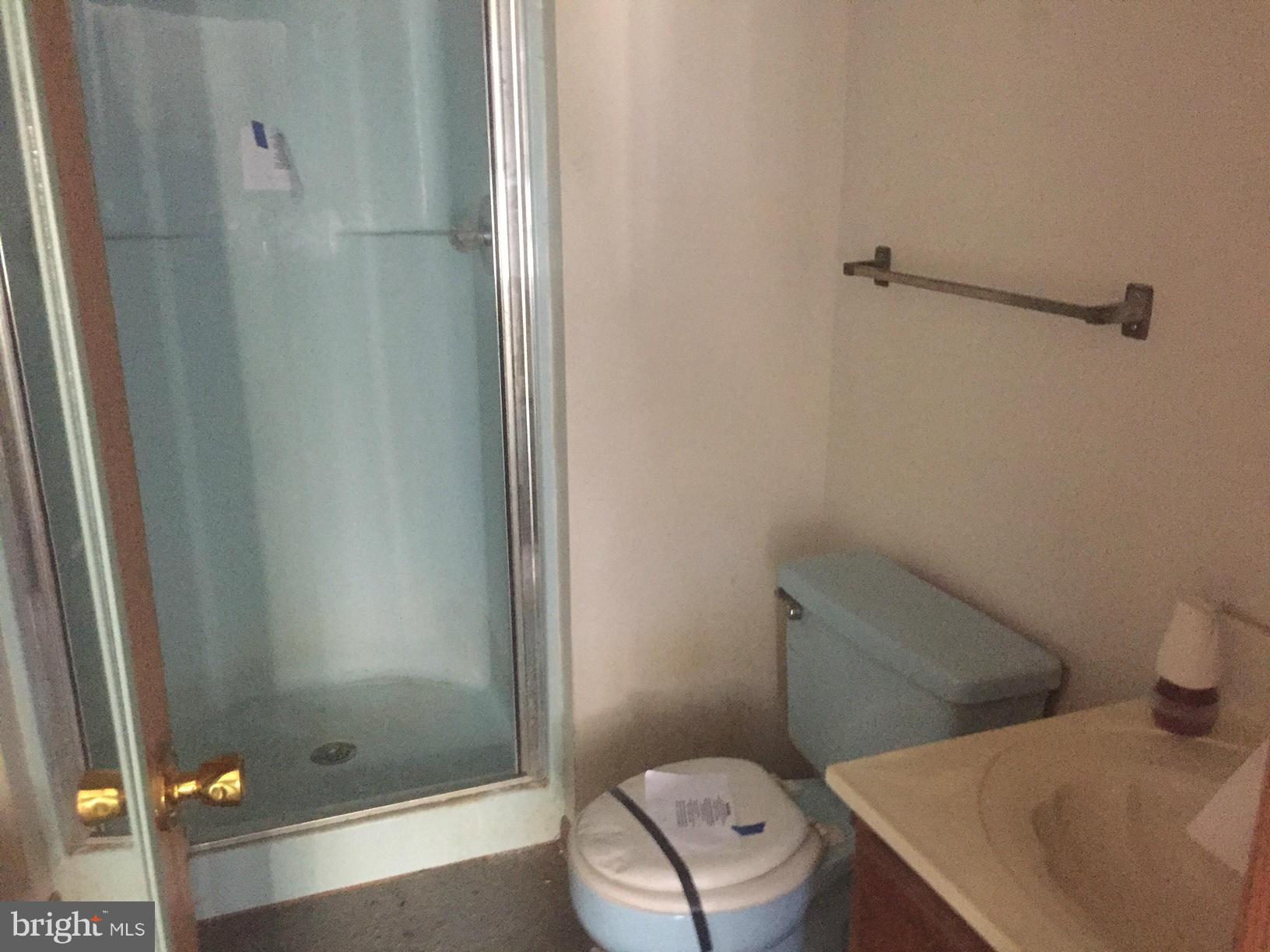 RUSSLERS ROOST - Residential