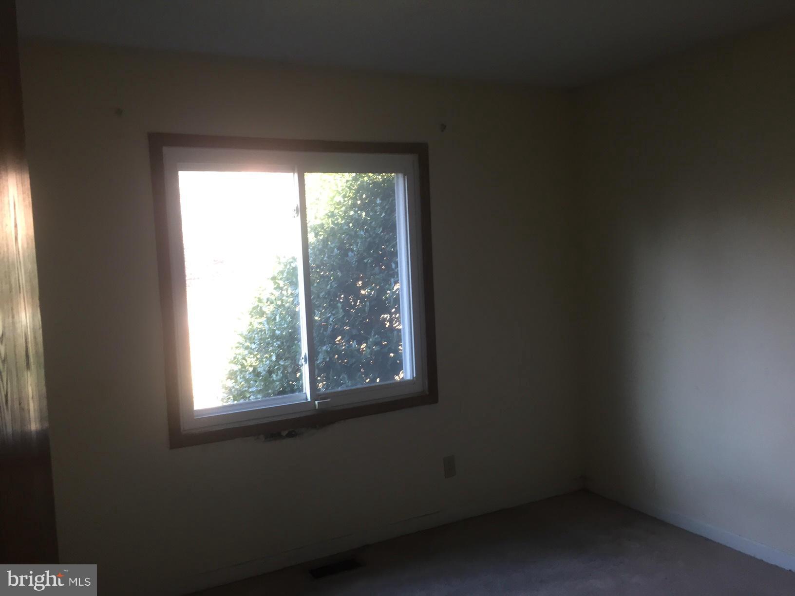 RUSSLERS ROOST - Residential