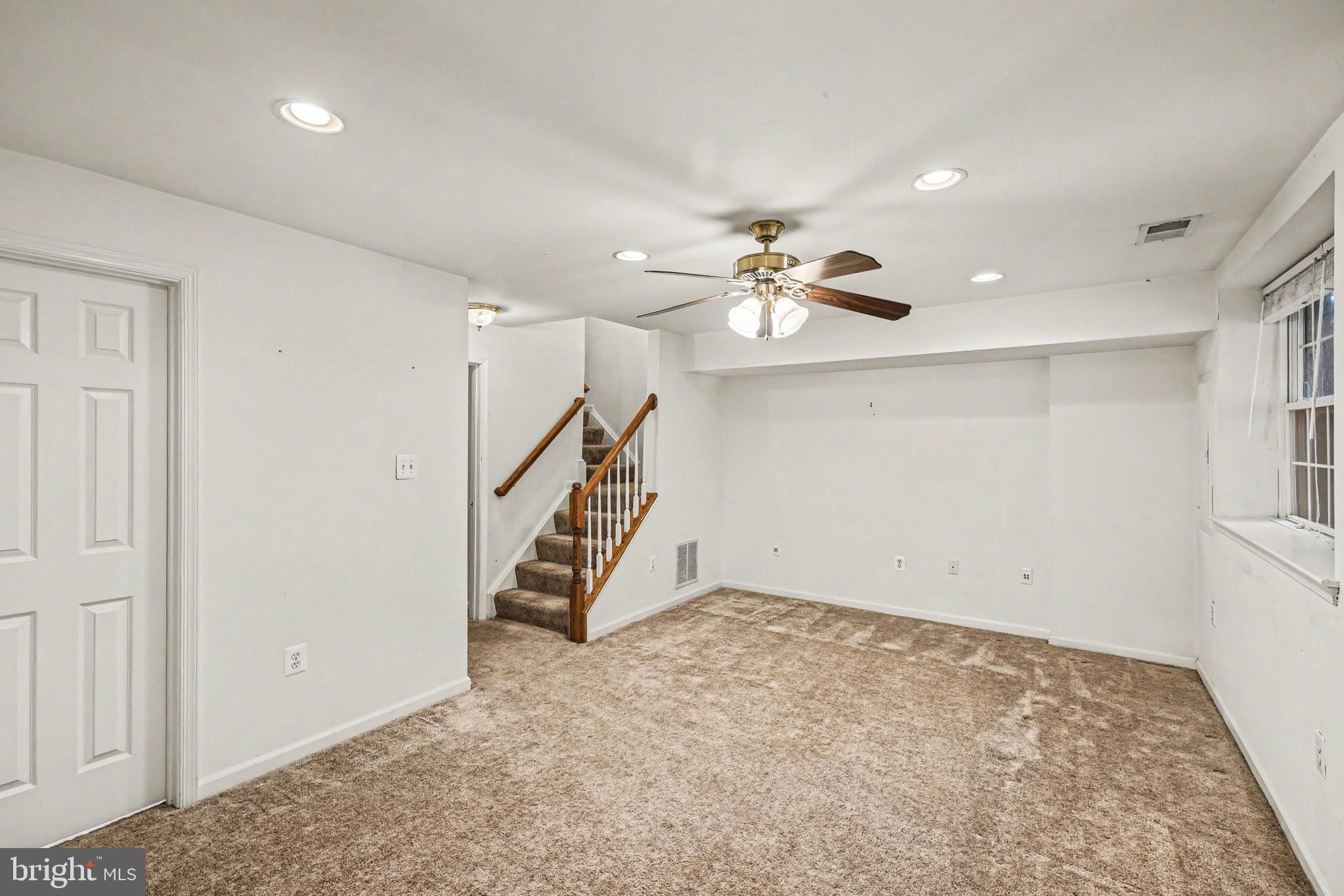 PRINCETON WOODS - Residential
