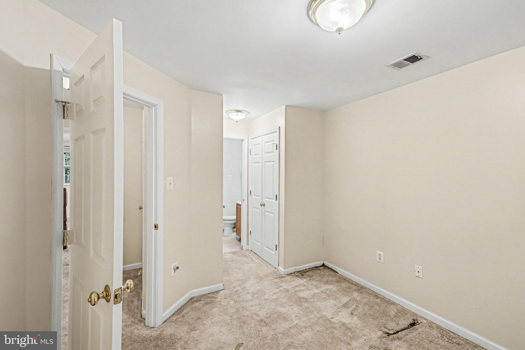 PRINCETON WOODS - Residential