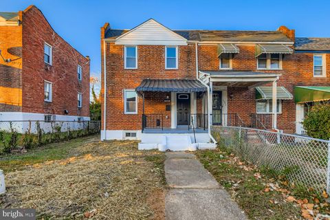 Townhouse For Sale - 2800 E Federal Street<br/> BALTIMORE, MD 21213