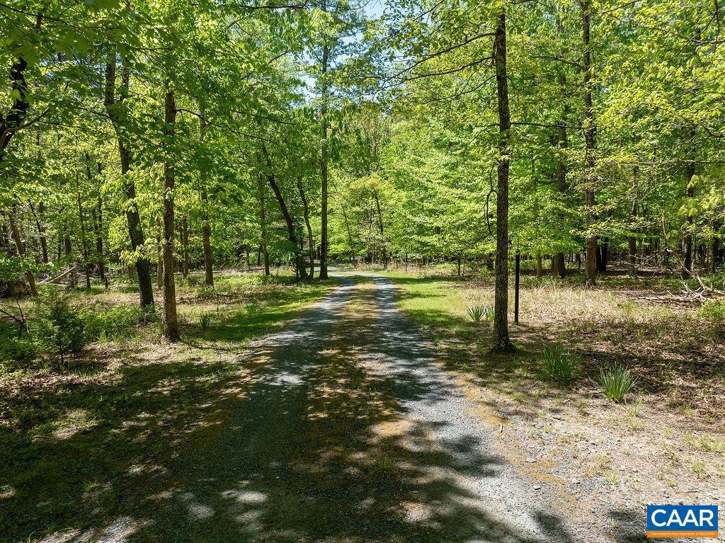 SEVEN OAKS - Residential