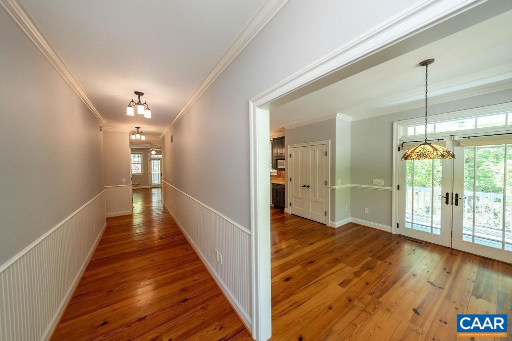 SEVEN OAKS - Residential