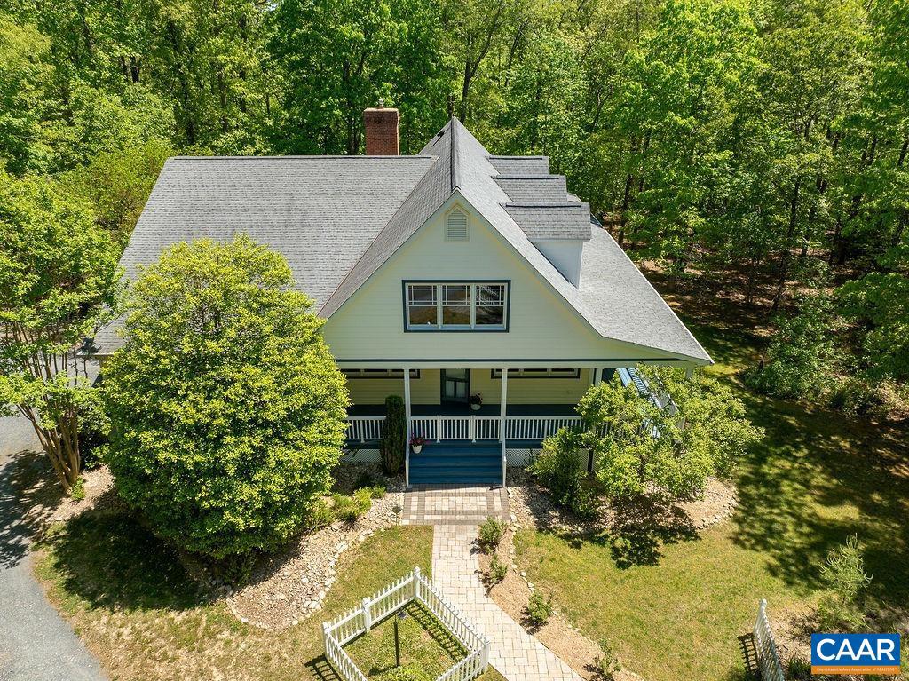 SEVEN OAKS - Residential