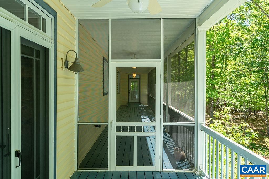 SEVEN OAKS - Residential