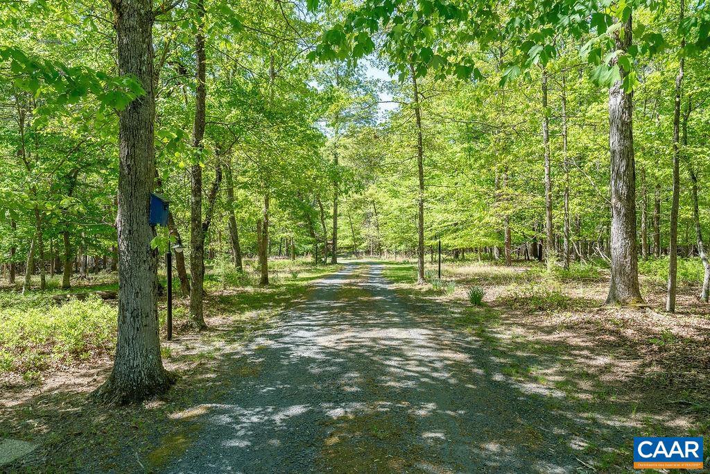 SEVEN OAKS - Residential