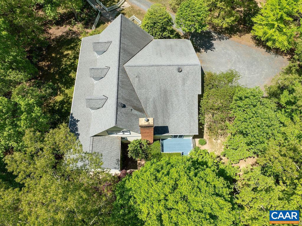 SEVEN OAKS - Residential