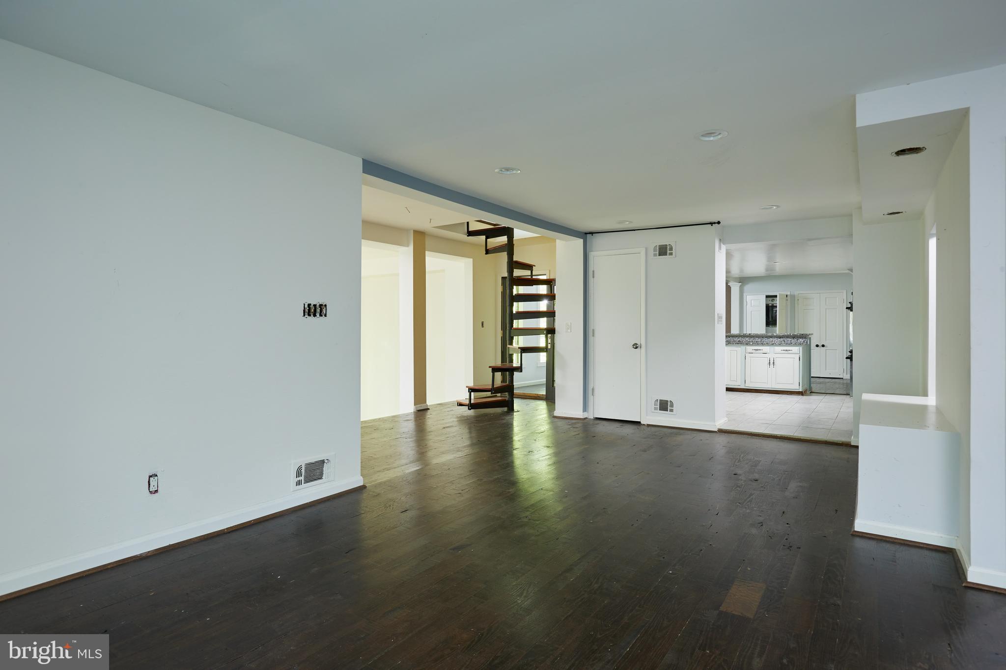 TAKOMA PARK - Residential