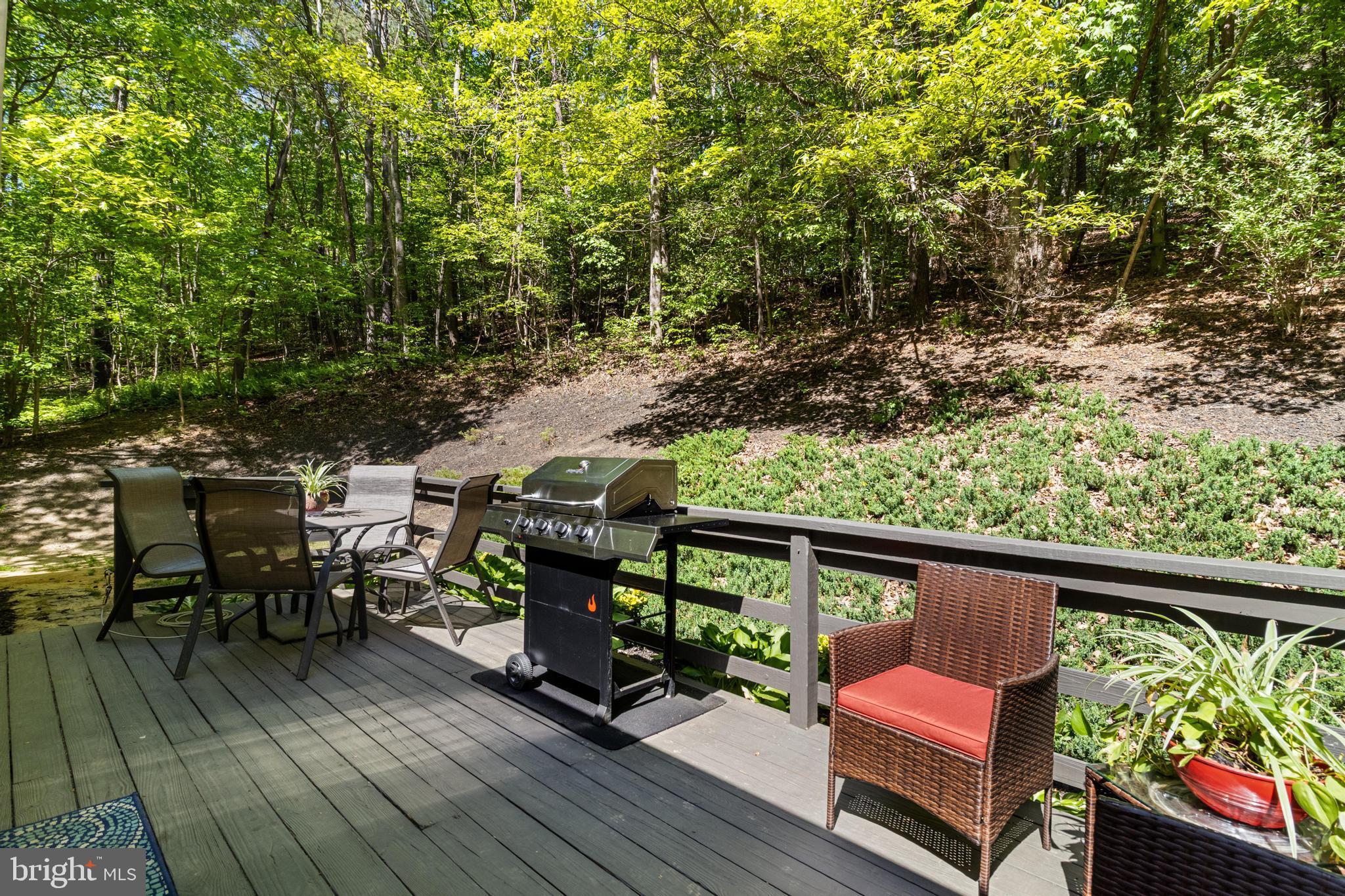 SUMMITT HILL - Residential