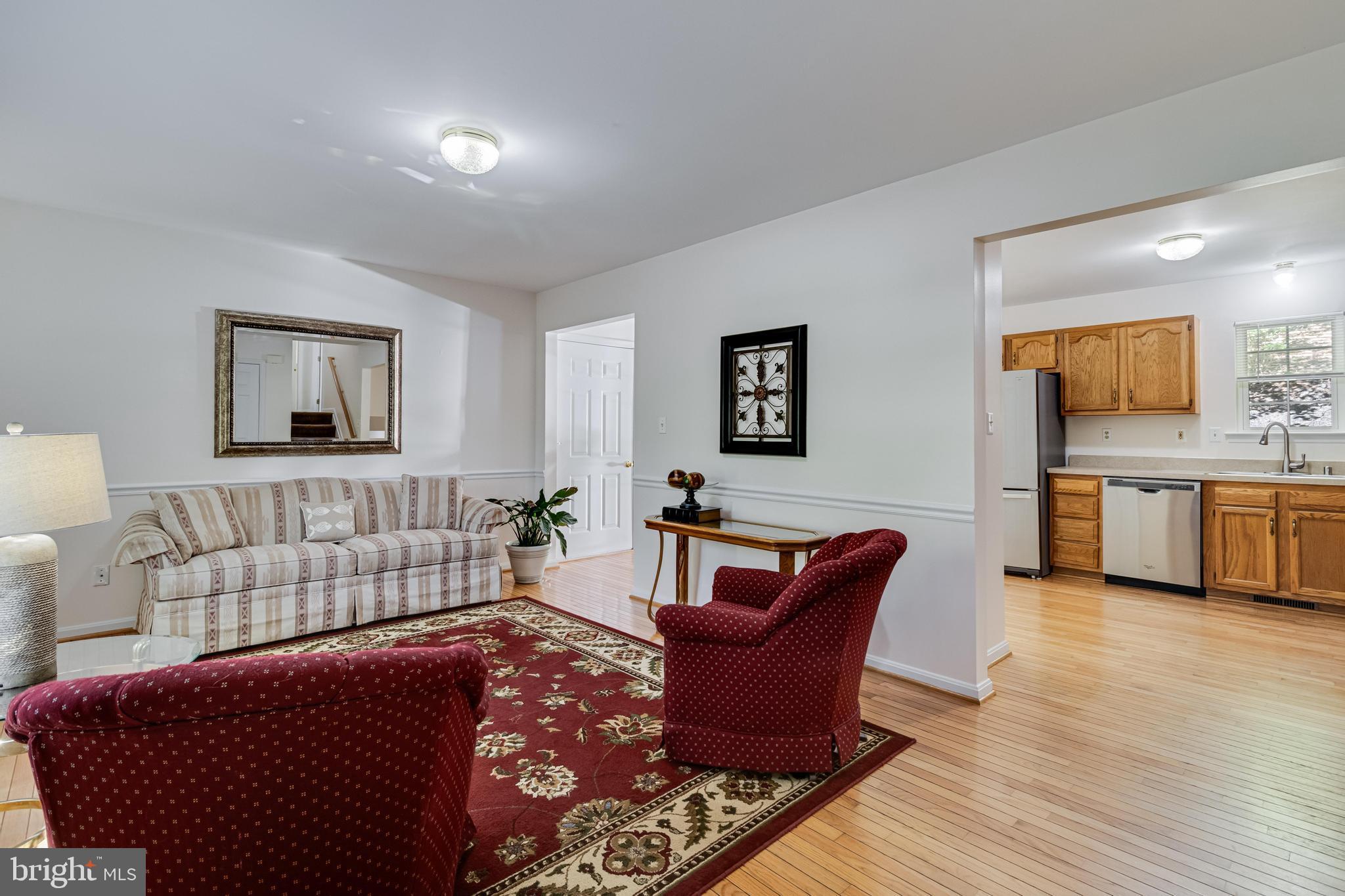 SUMMITT HILL - Residential