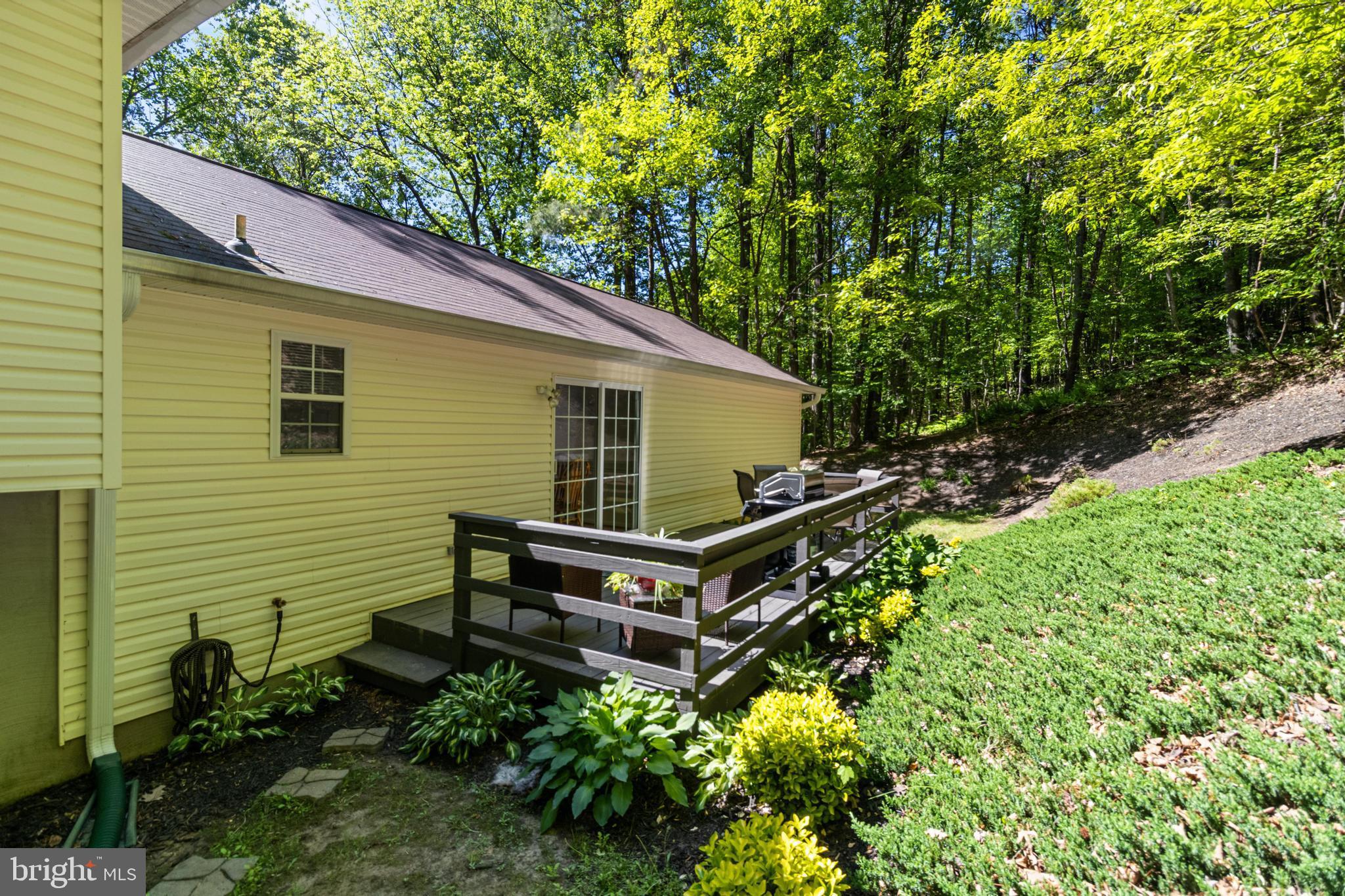SUMMITT HILL - Residential
