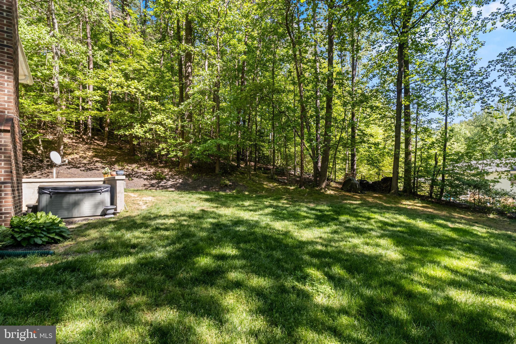 SUMMITT HILL - Residential