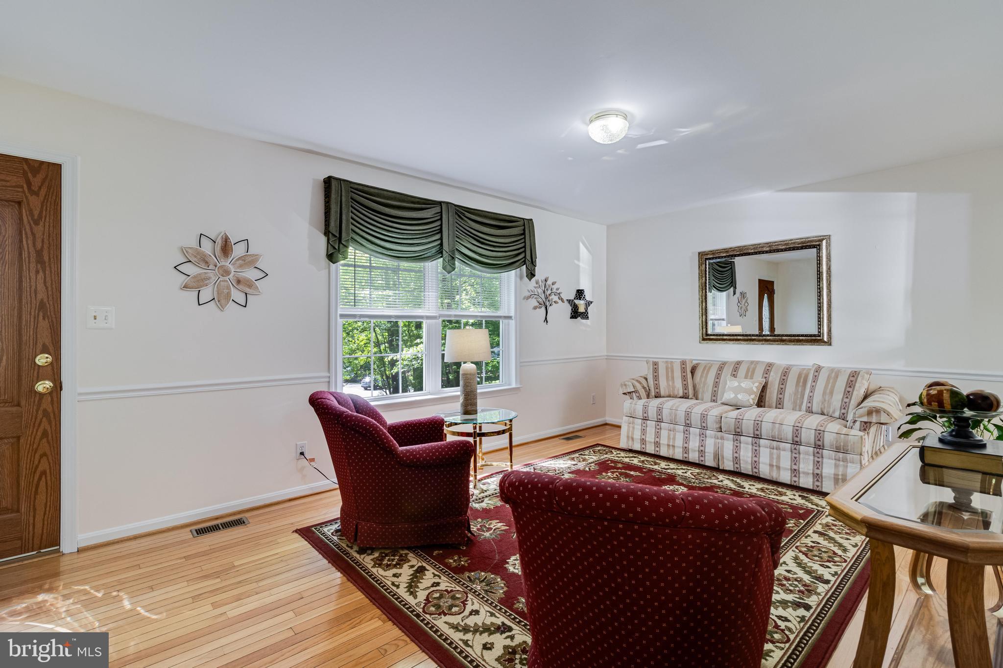 SUMMITT HILL - Residential