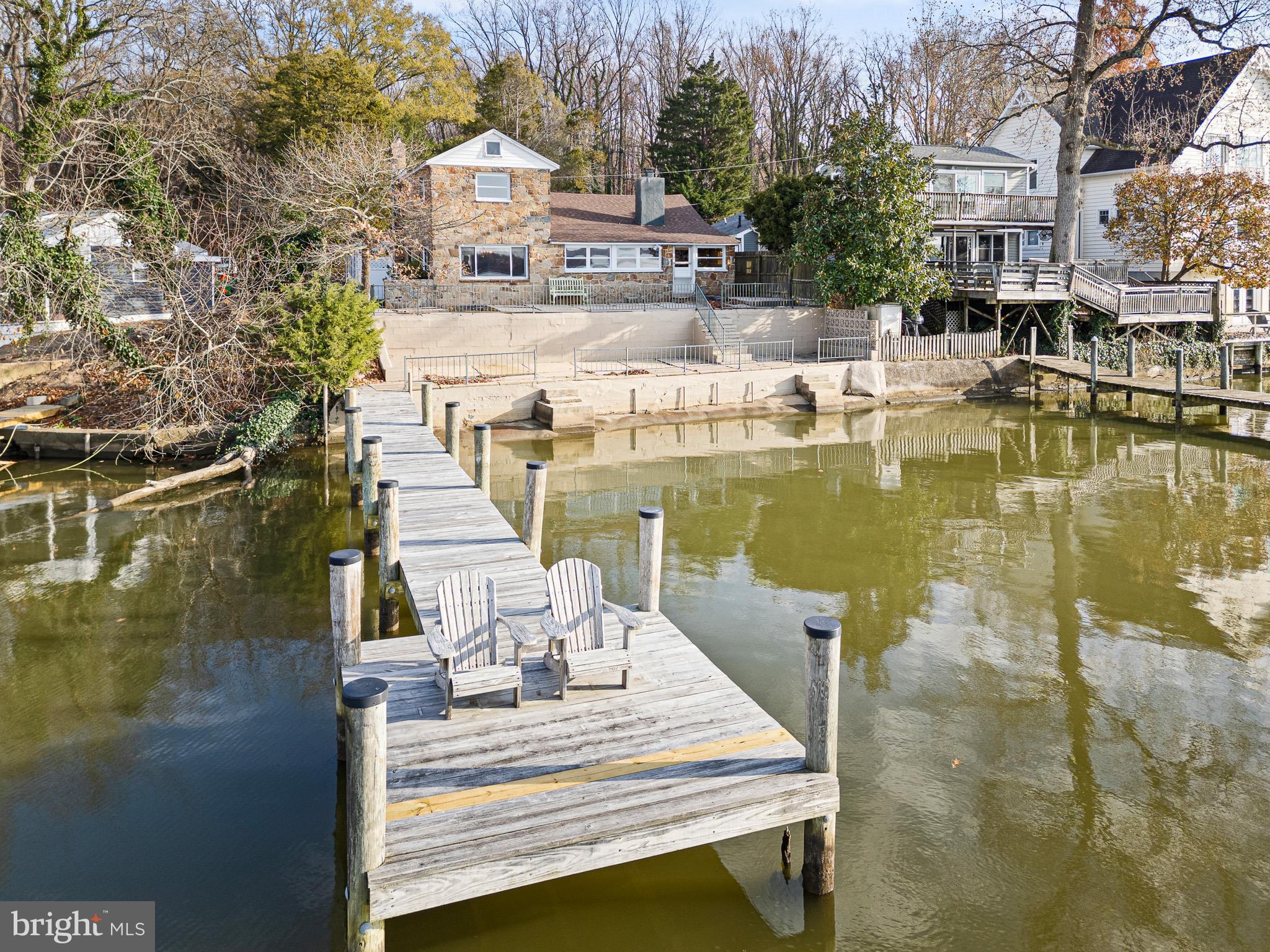 31 BORENS SHORE ROAD