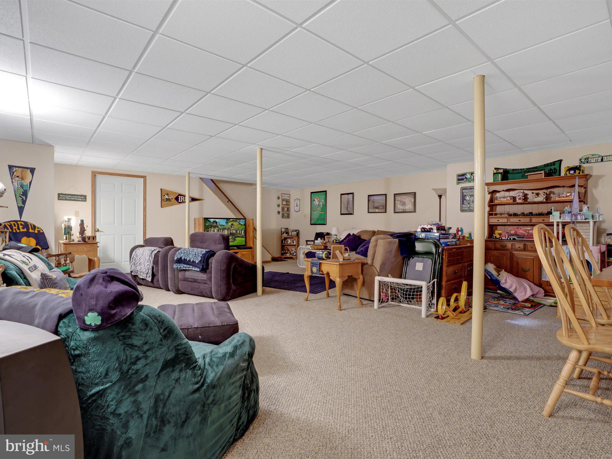 LAKE WYNONAH - Residential