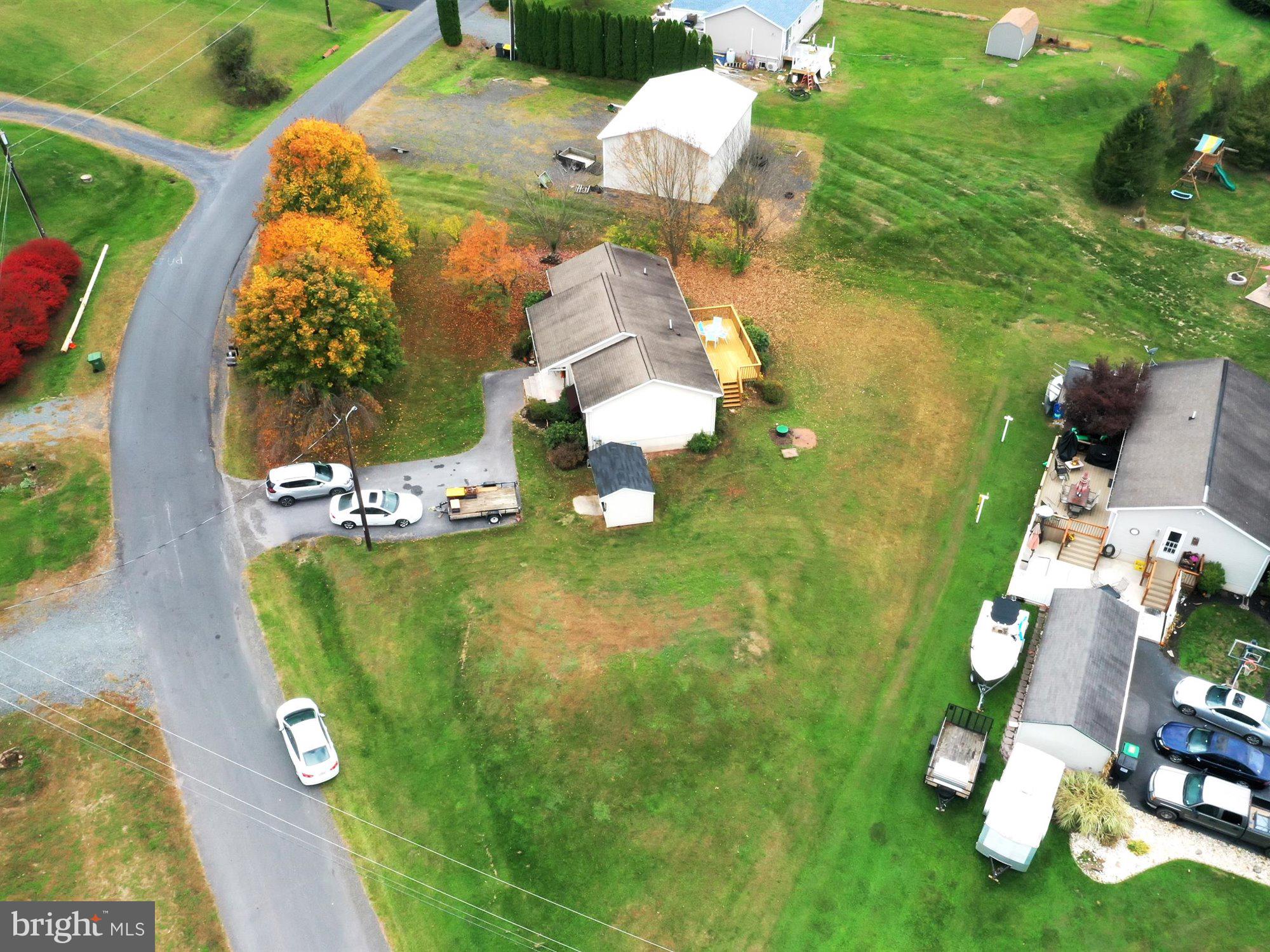 LAKE WYNONAH - Residential