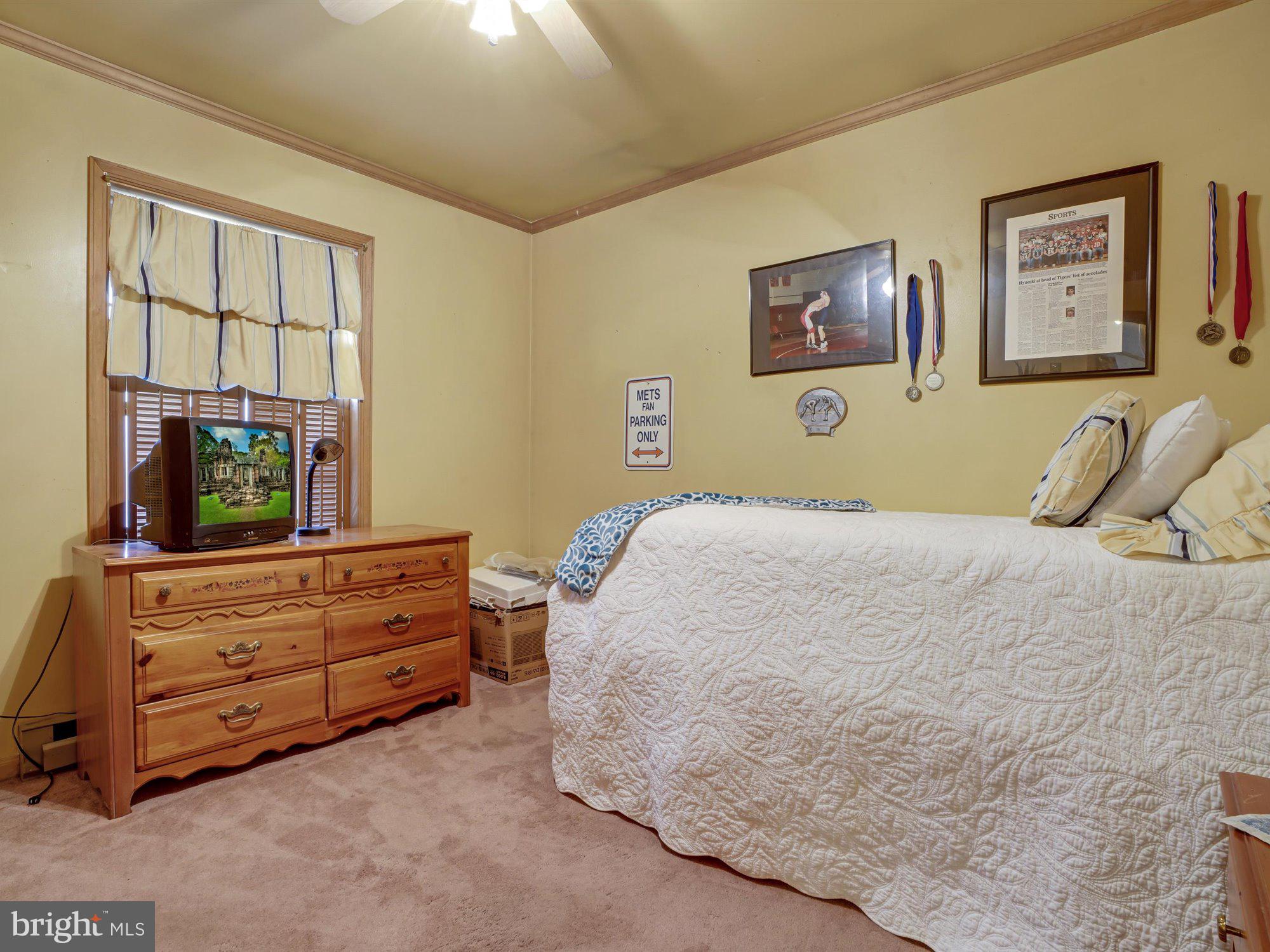 LAKE WYNONAH - Residential