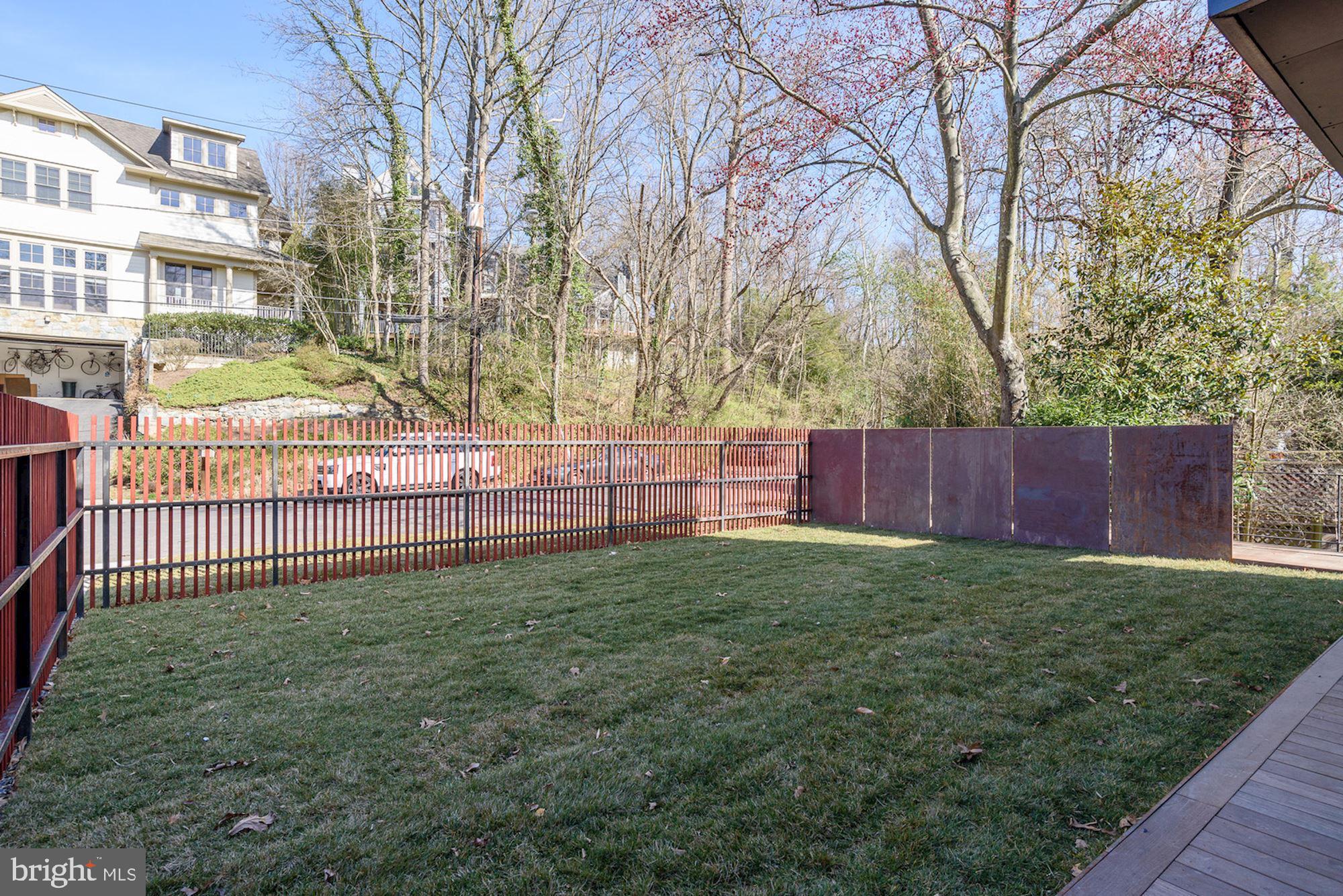 GLEN ECHO HEIGHTS - Residential