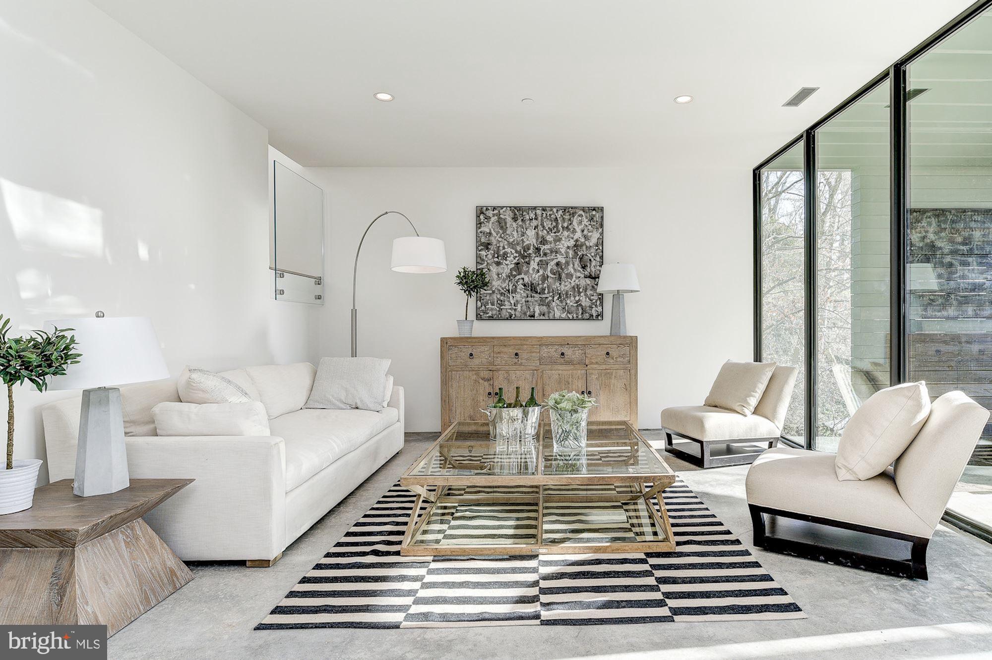 GLEN ECHO HEIGHTS - Residential