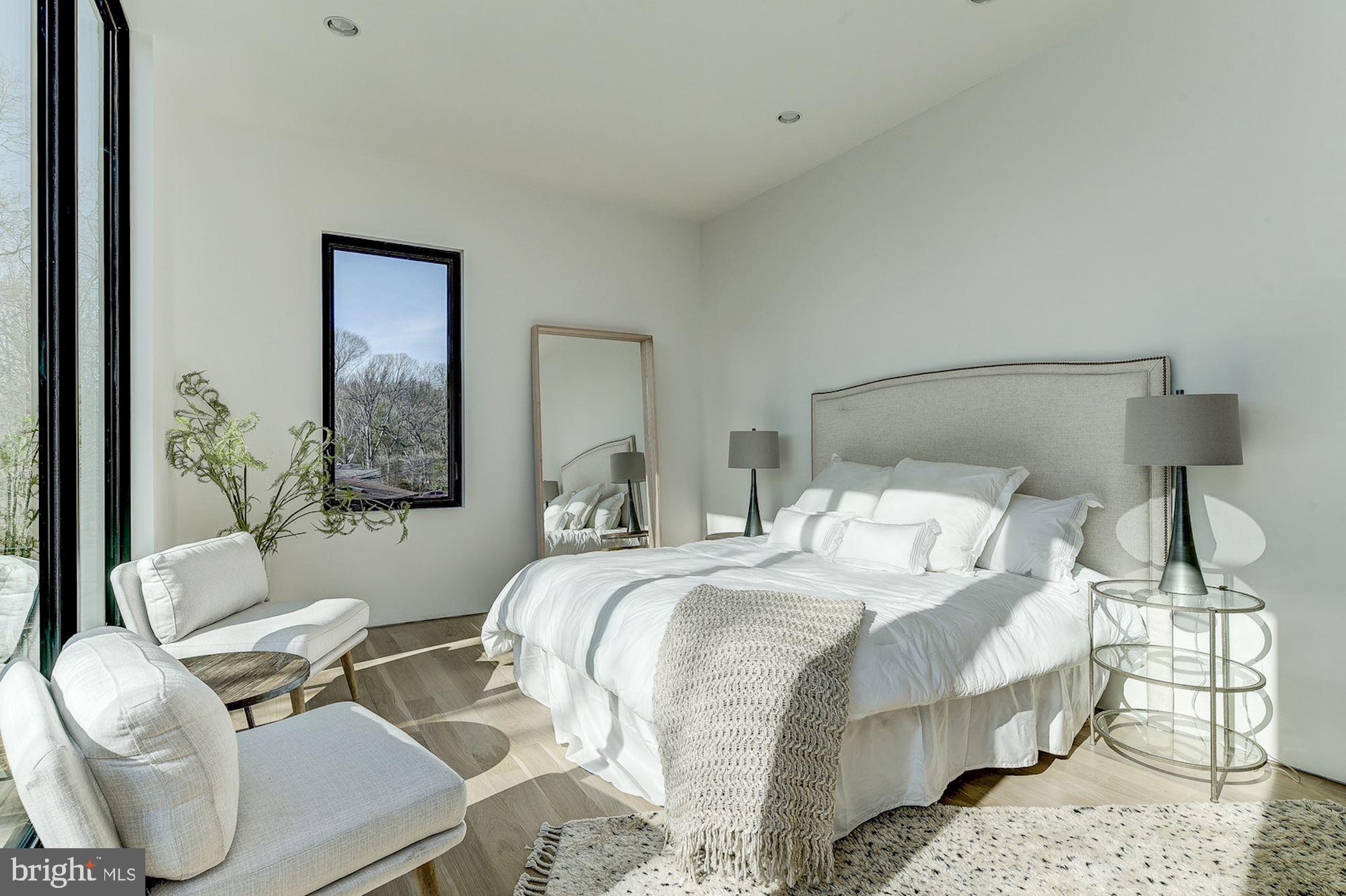 GLEN ECHO HEIGHTS - Residential