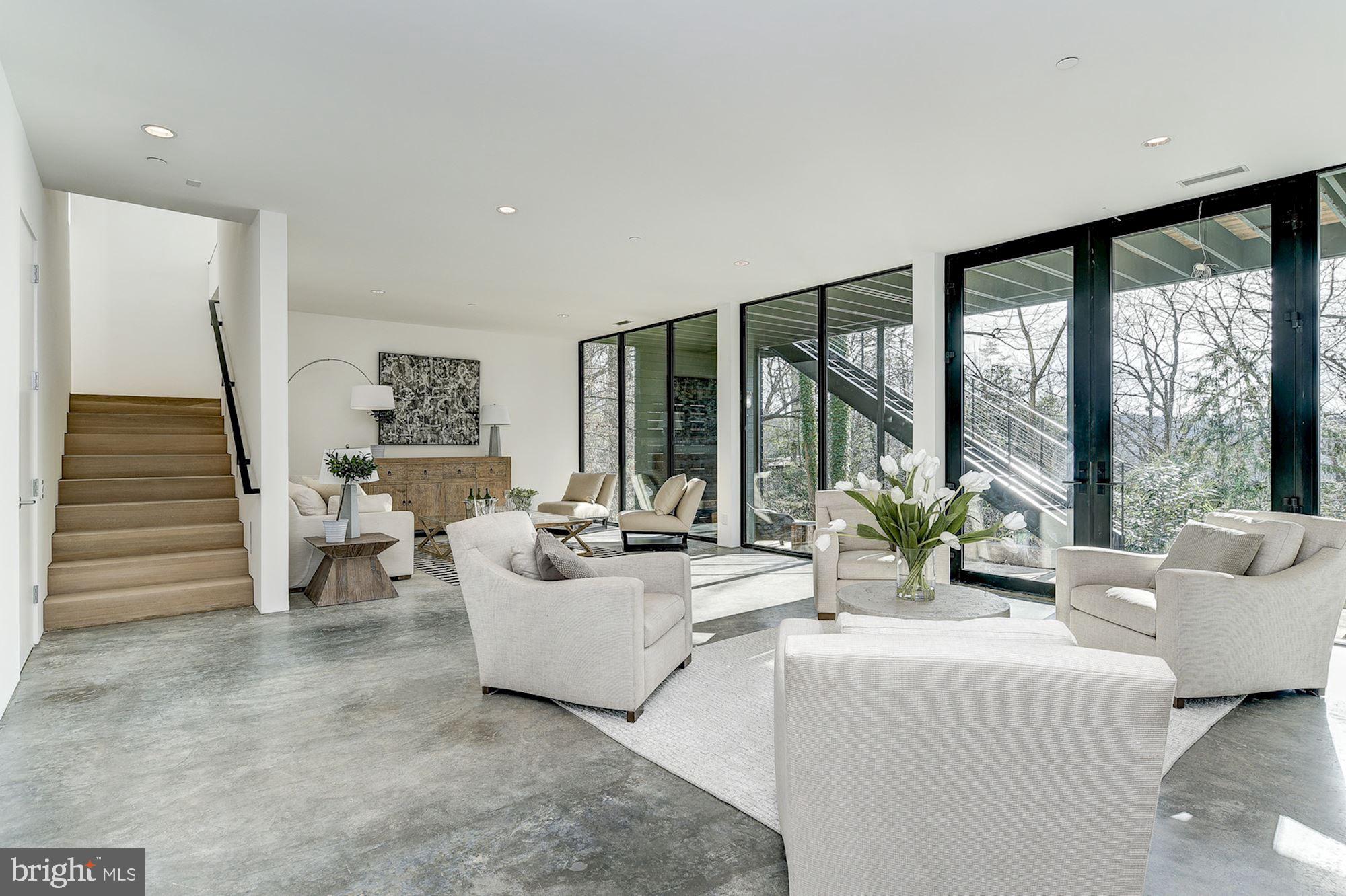 GLEN ECHO HEIGHTS - Residential