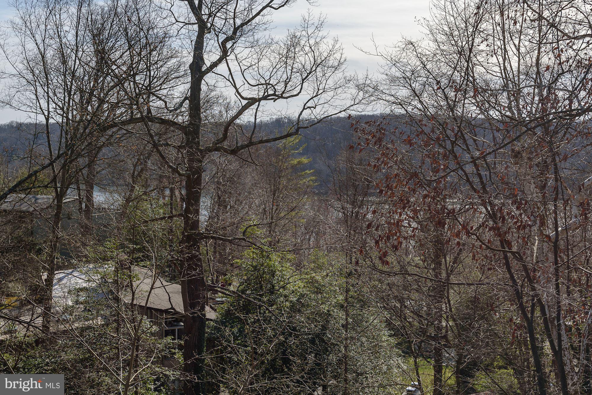 GLEN ECHO HEIGHTS - Residential