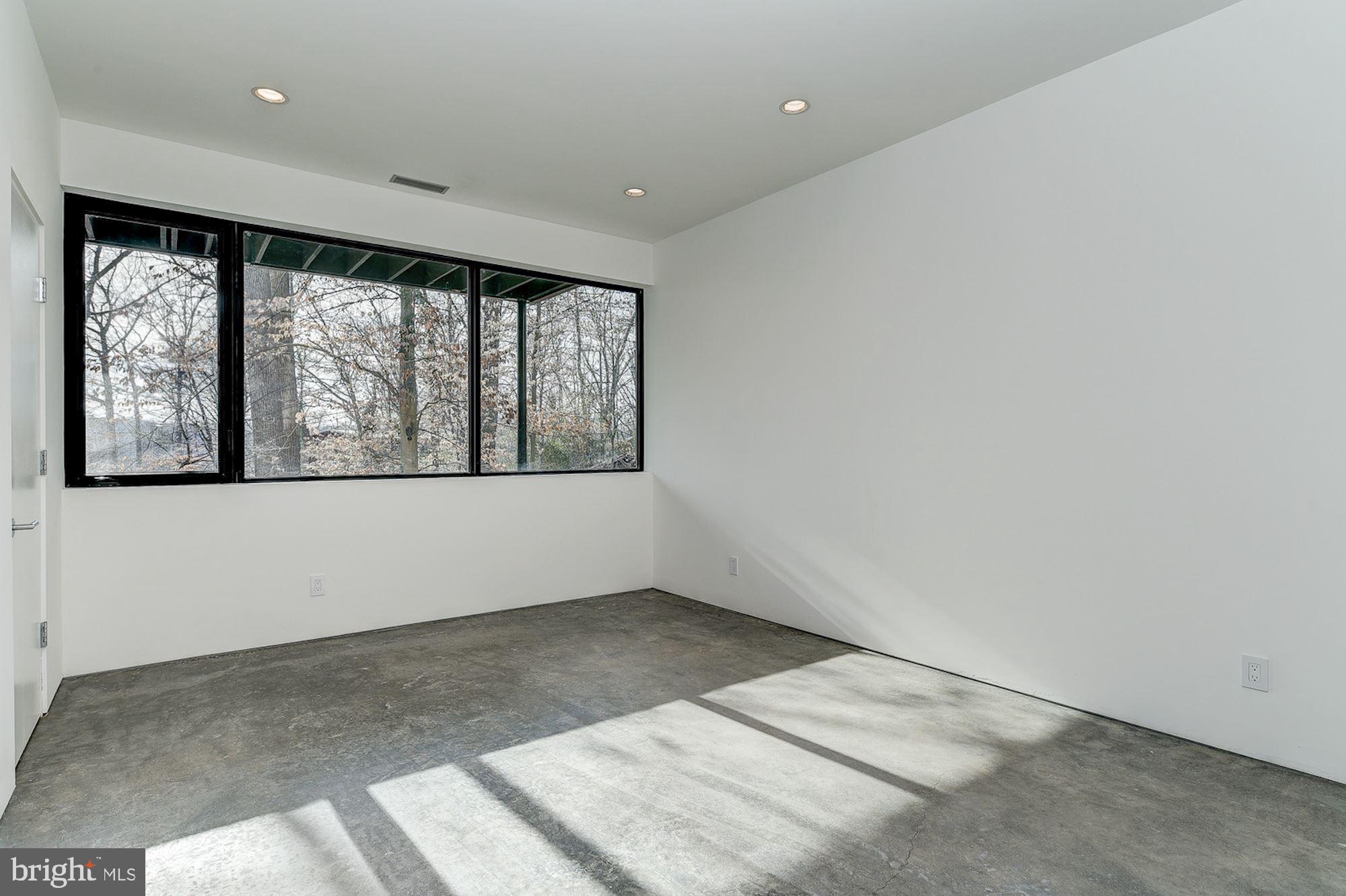 GLEN ECHO HEIGHTS - Residential