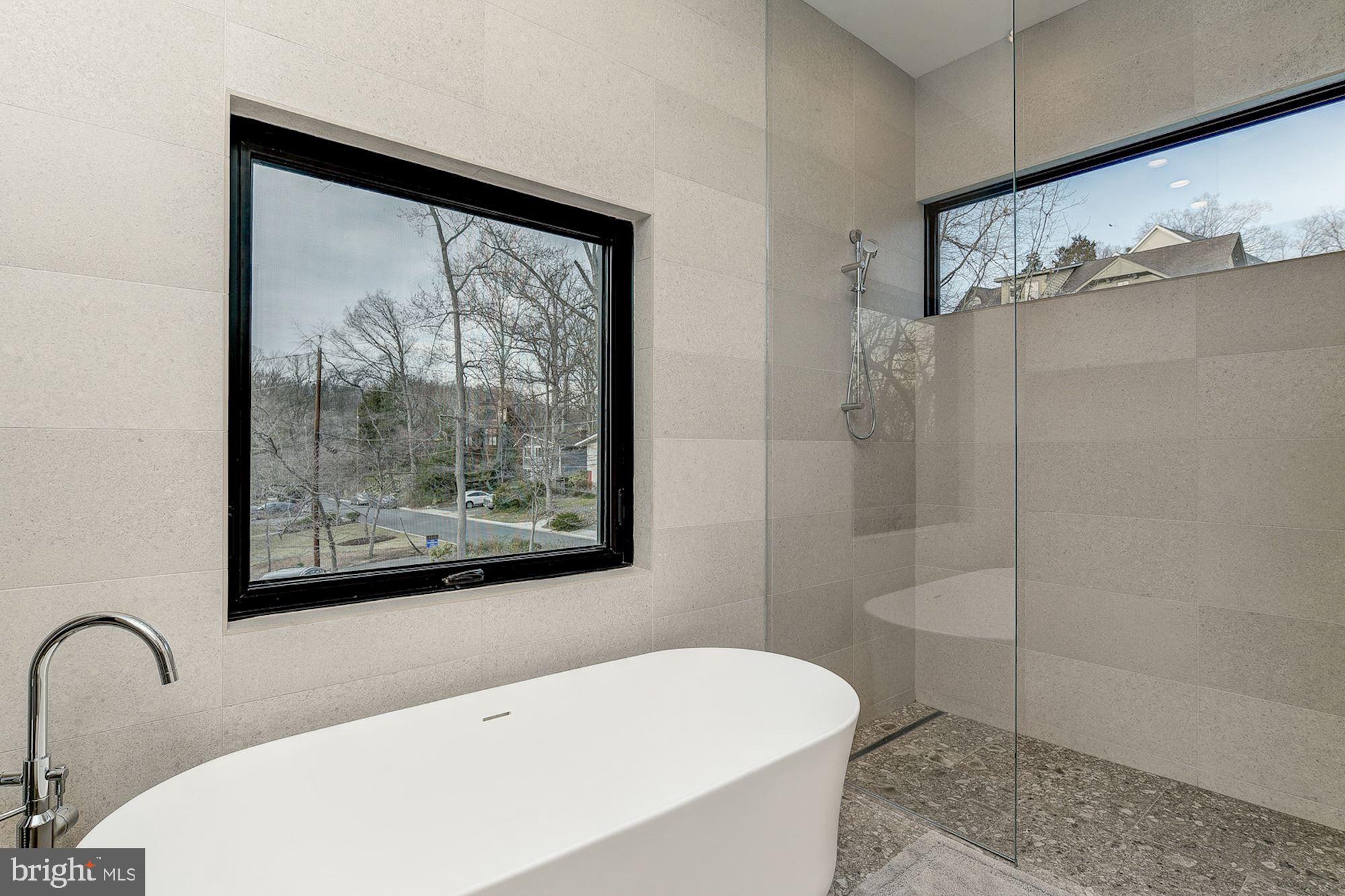 GLEN ECHO HEIGHTS - Residential