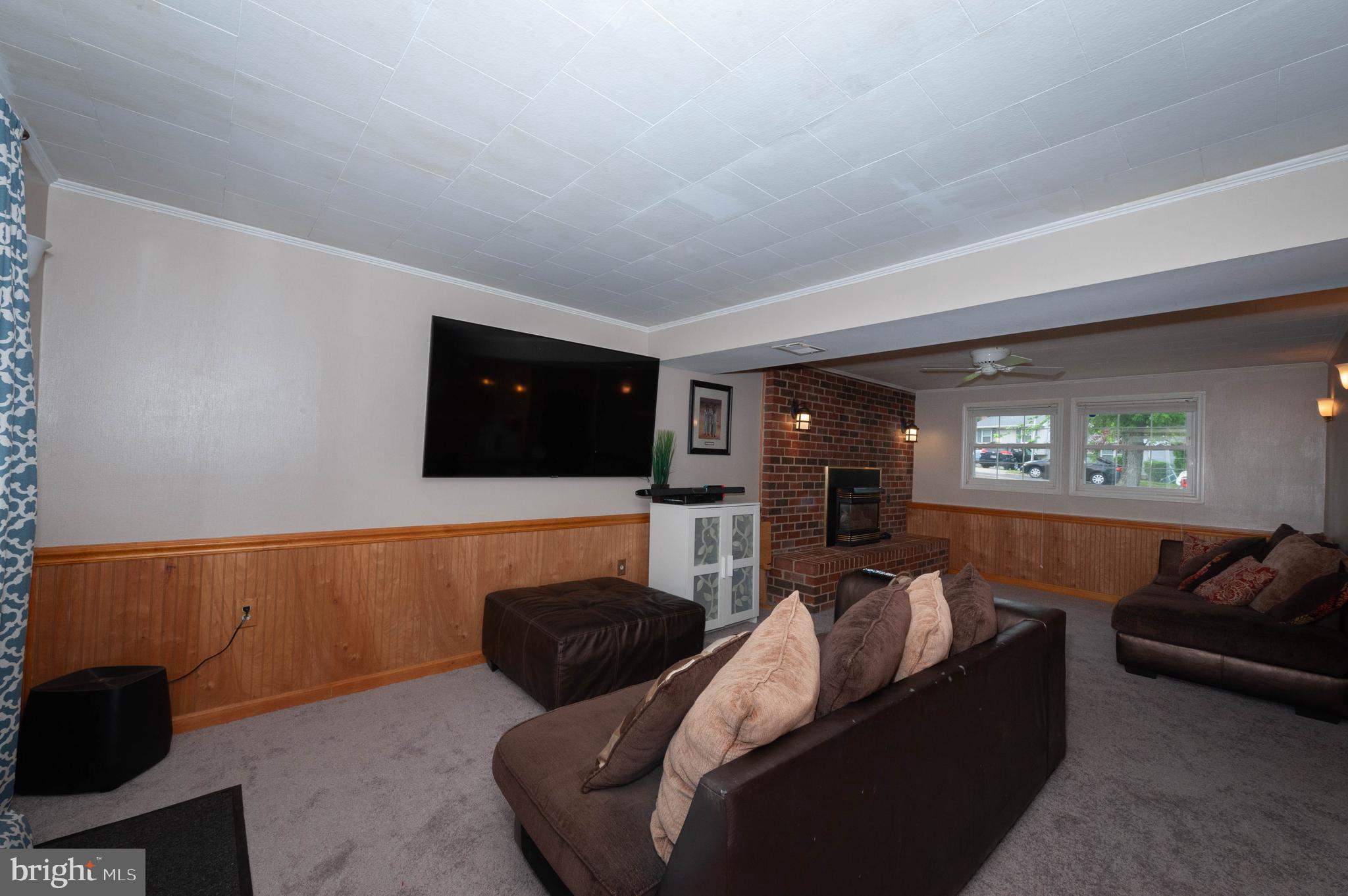 THE PROVINCES - Residential