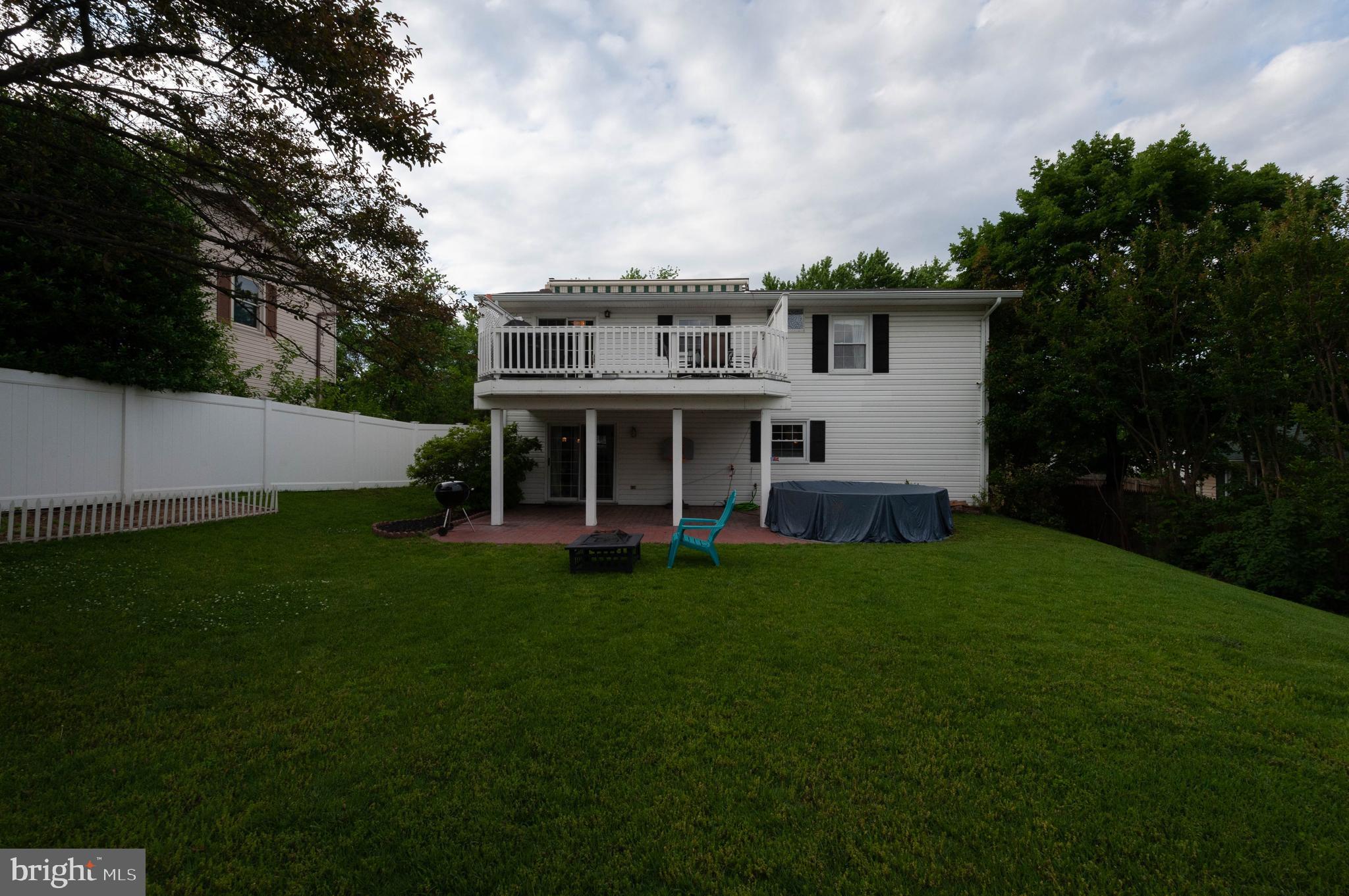 THE PROVINCES - Residential