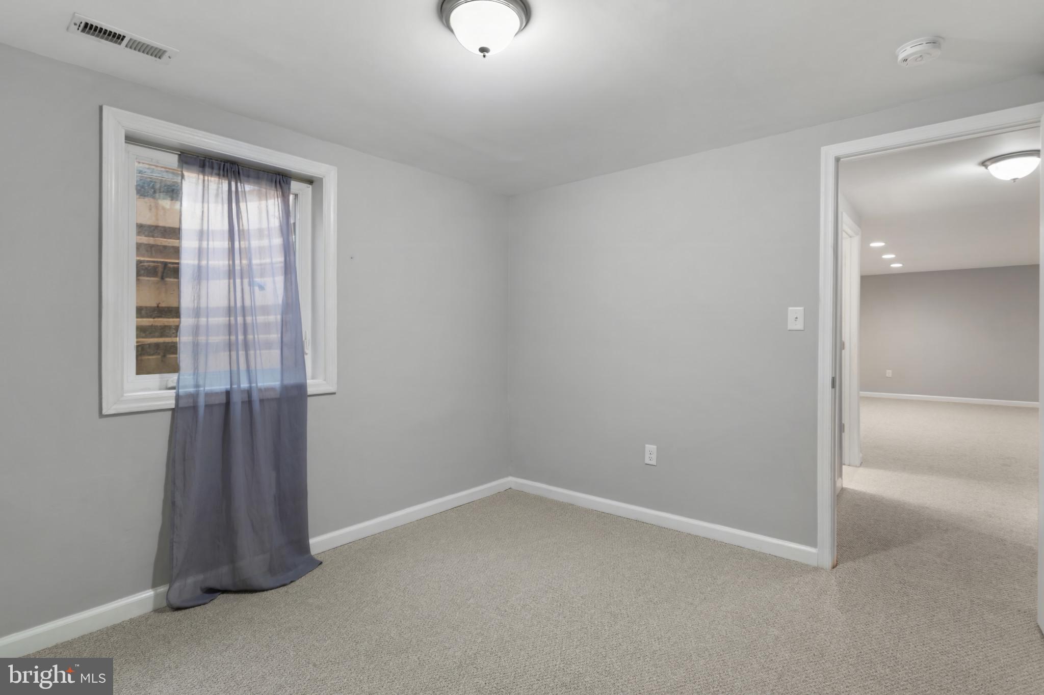 MYERSVILLE - Residential