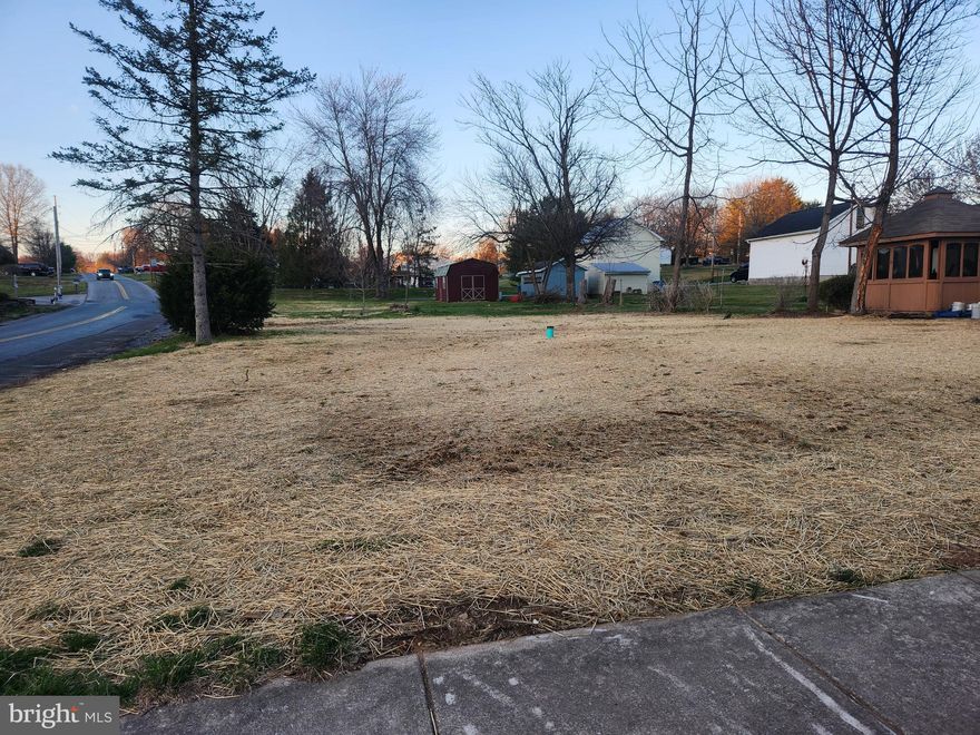 Land sale- CASH only.  Shed does not convey. Buyer/buyer's agent is to call Township/Lewisberry Borough to verify zoning and taxes.
Single family home was on the property and burned down. Home was zoned residential. 
Buyer/buyer's agent is to find out what can and can't be built on the property.
