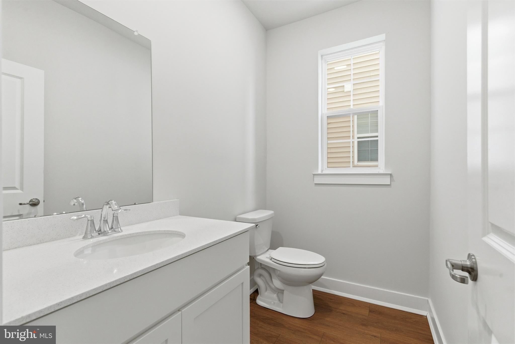 WATERSIDE - Residential