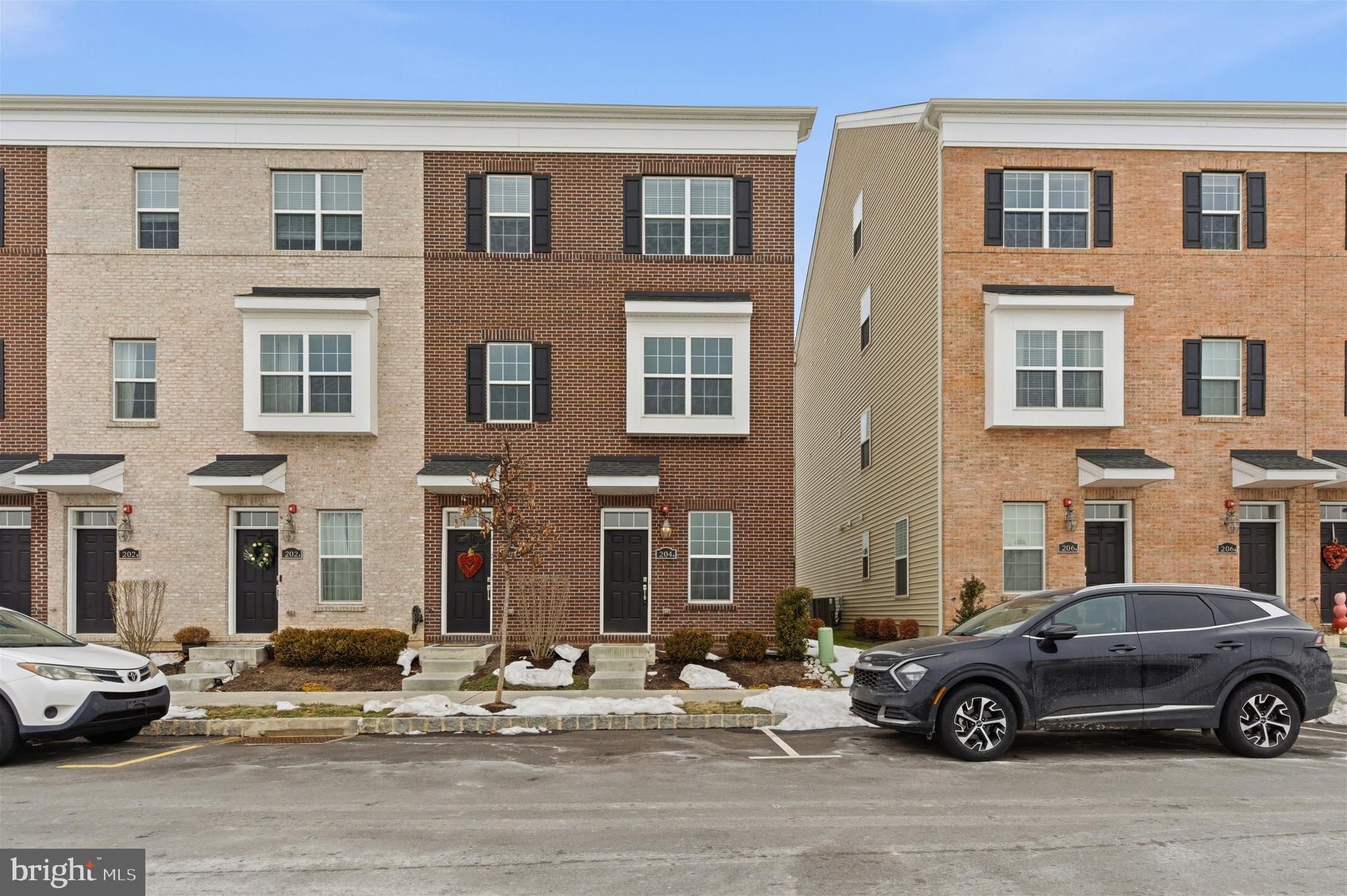 WATERSIDE - Residential