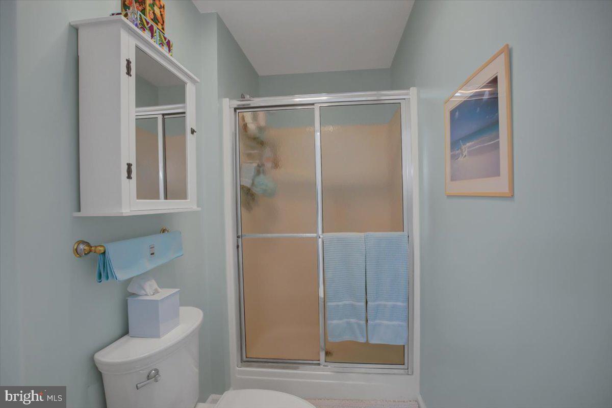 GREENE KNOLLS - Residential