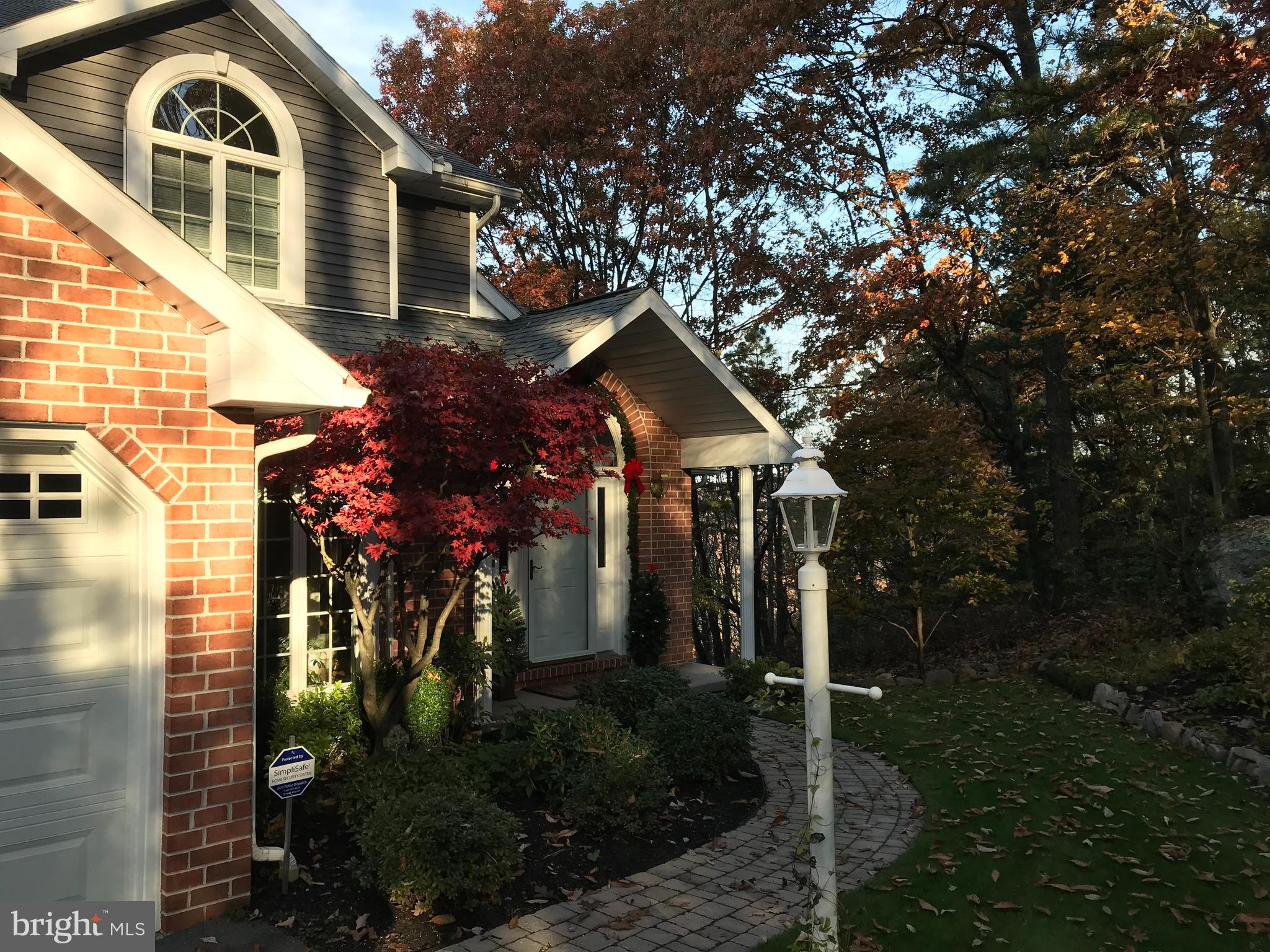 GREENE KNOLLS - Residential