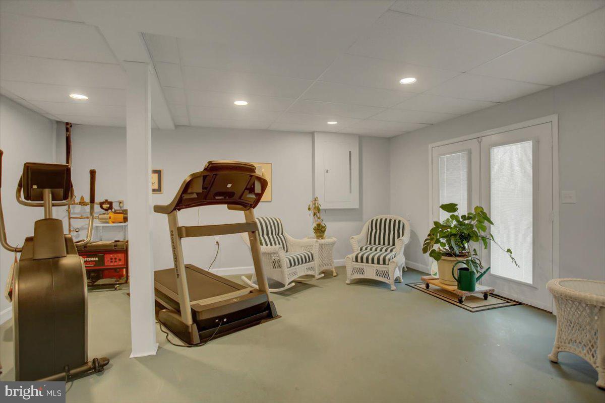 GREENE KNOLLS - Residential