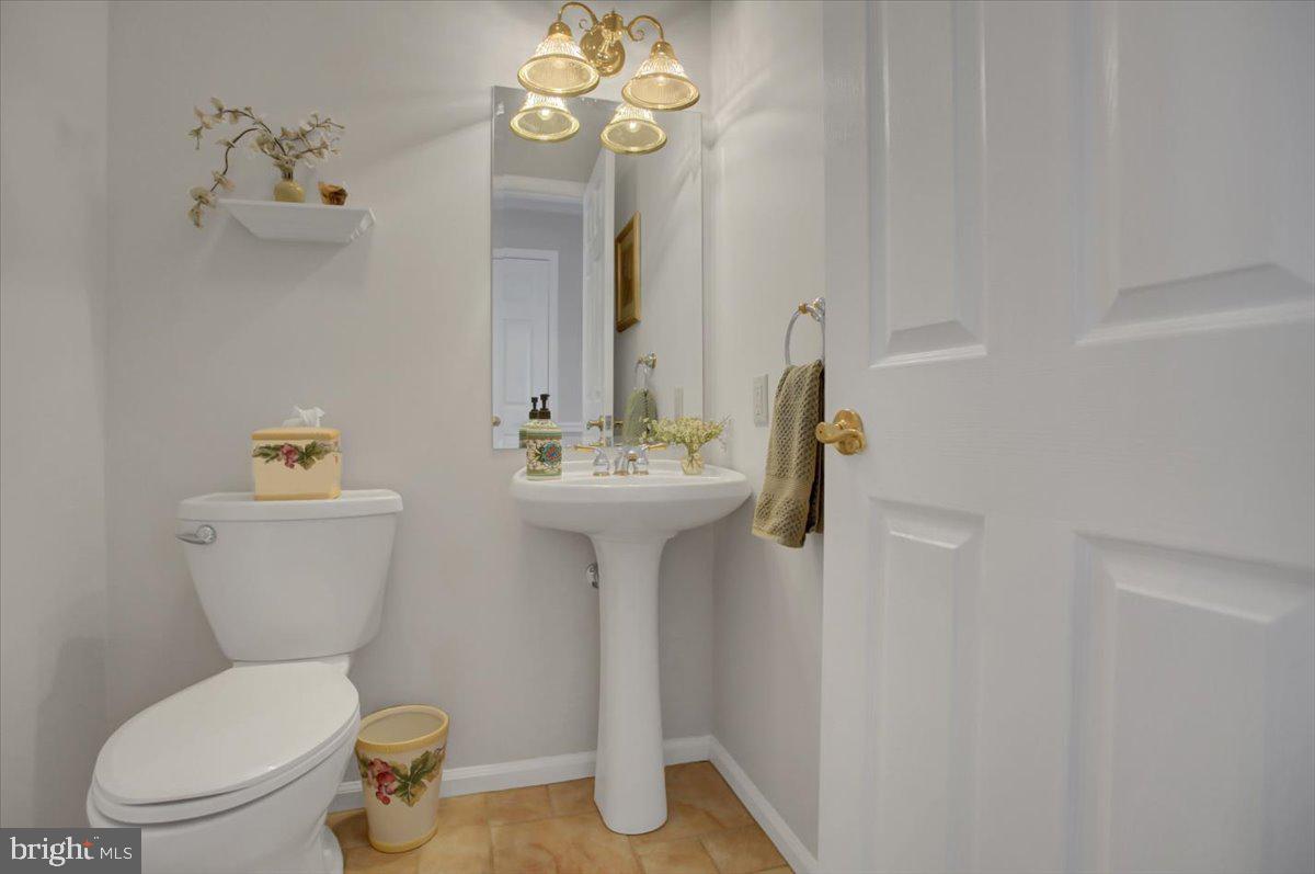 GREENE KNOLLS - Residential