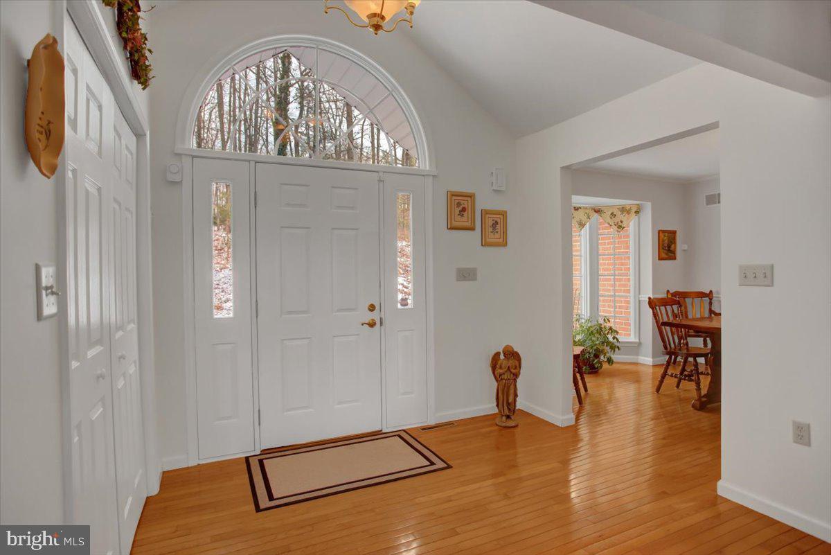 GREENE KNOLLS - Residential