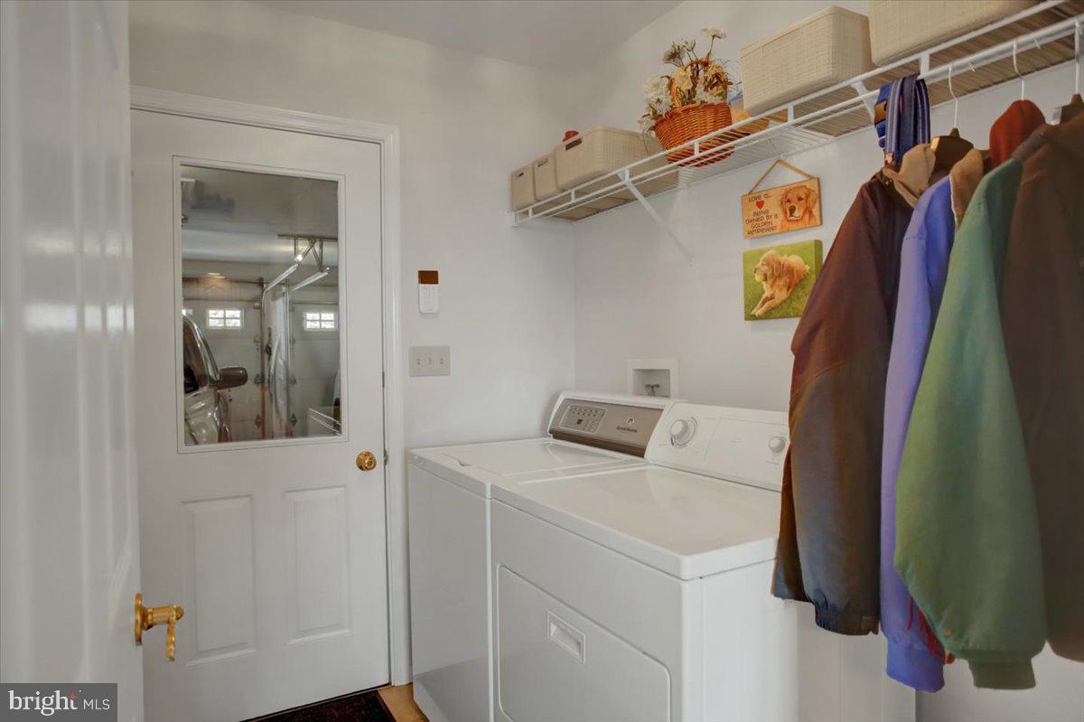 GREENE KNOLLS - Residential