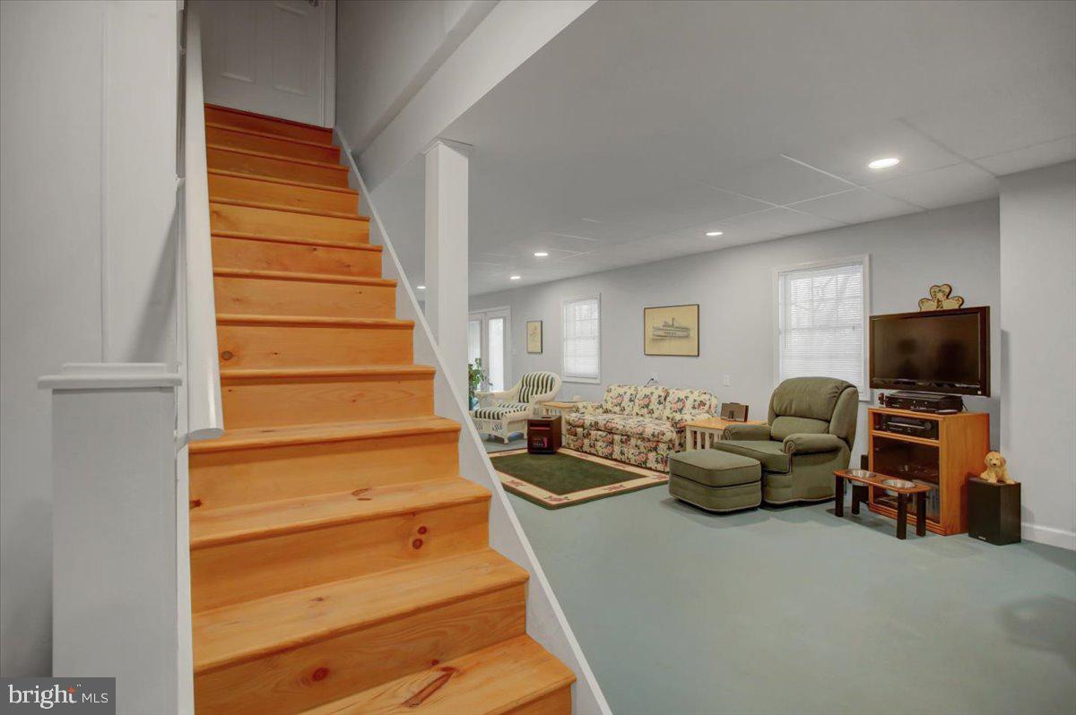 GREENE KNOLLS - Residential